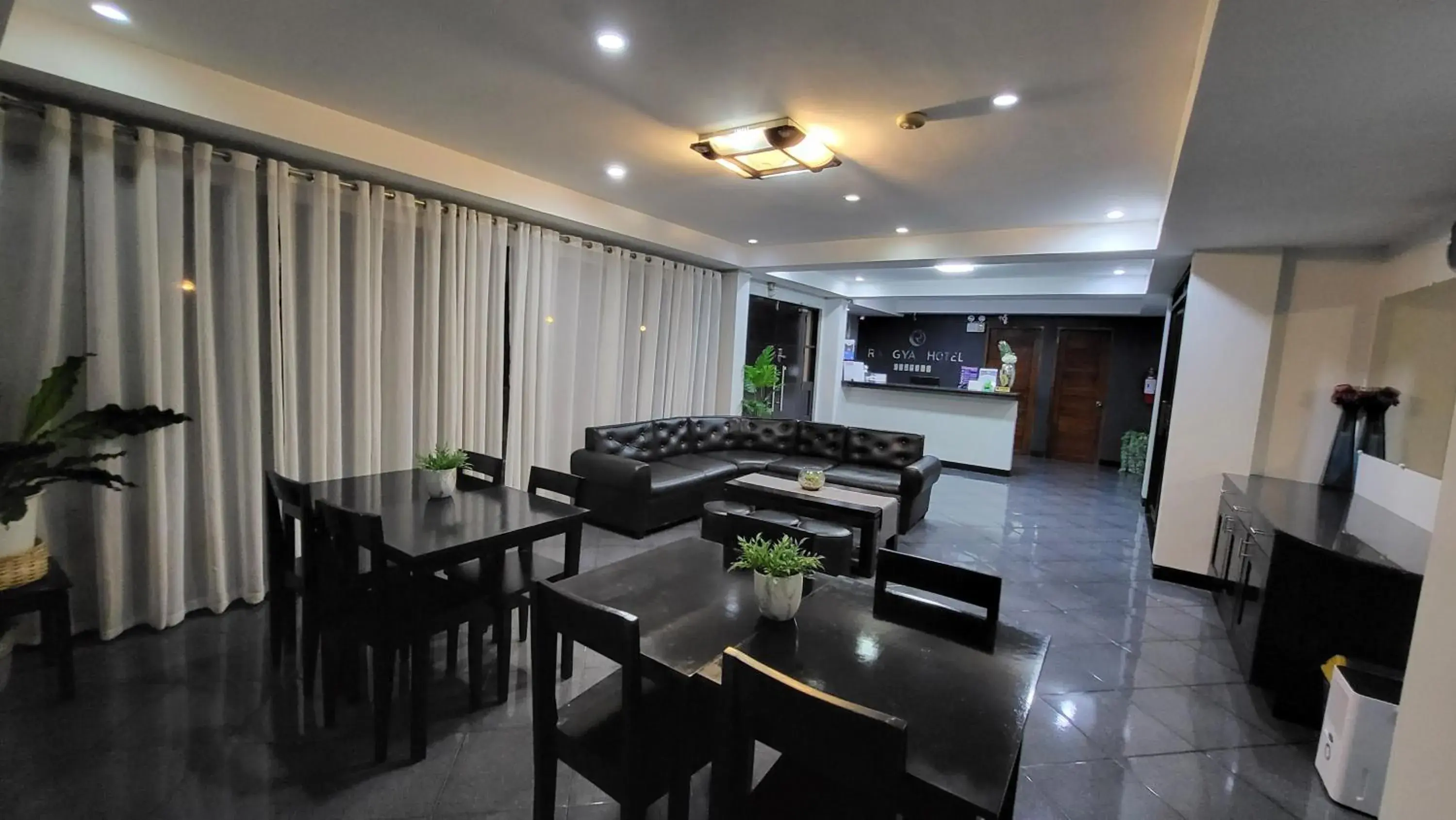 Lobby or reception in Rangya Hotel Lobby or reception in Rangya Hotel