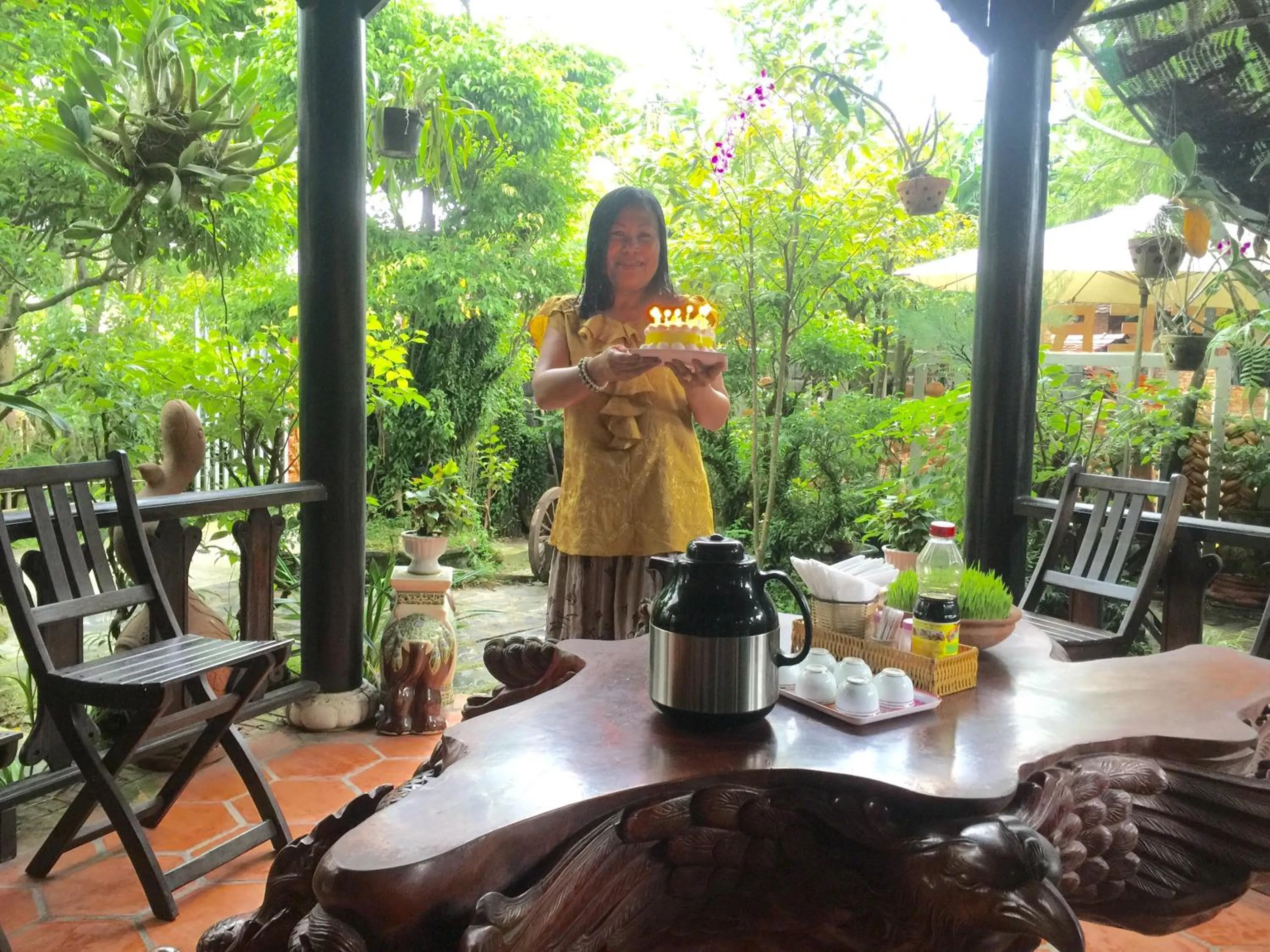 Restaurant/places to eat in Terra Cotta Homestay