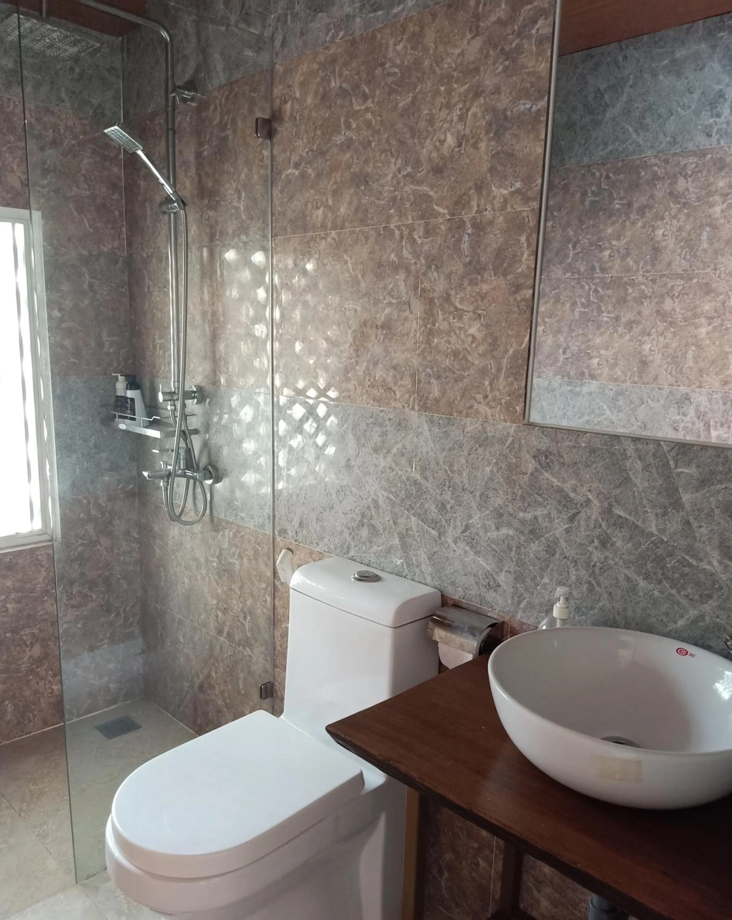 Bathroom in Terra Cotta Homestay