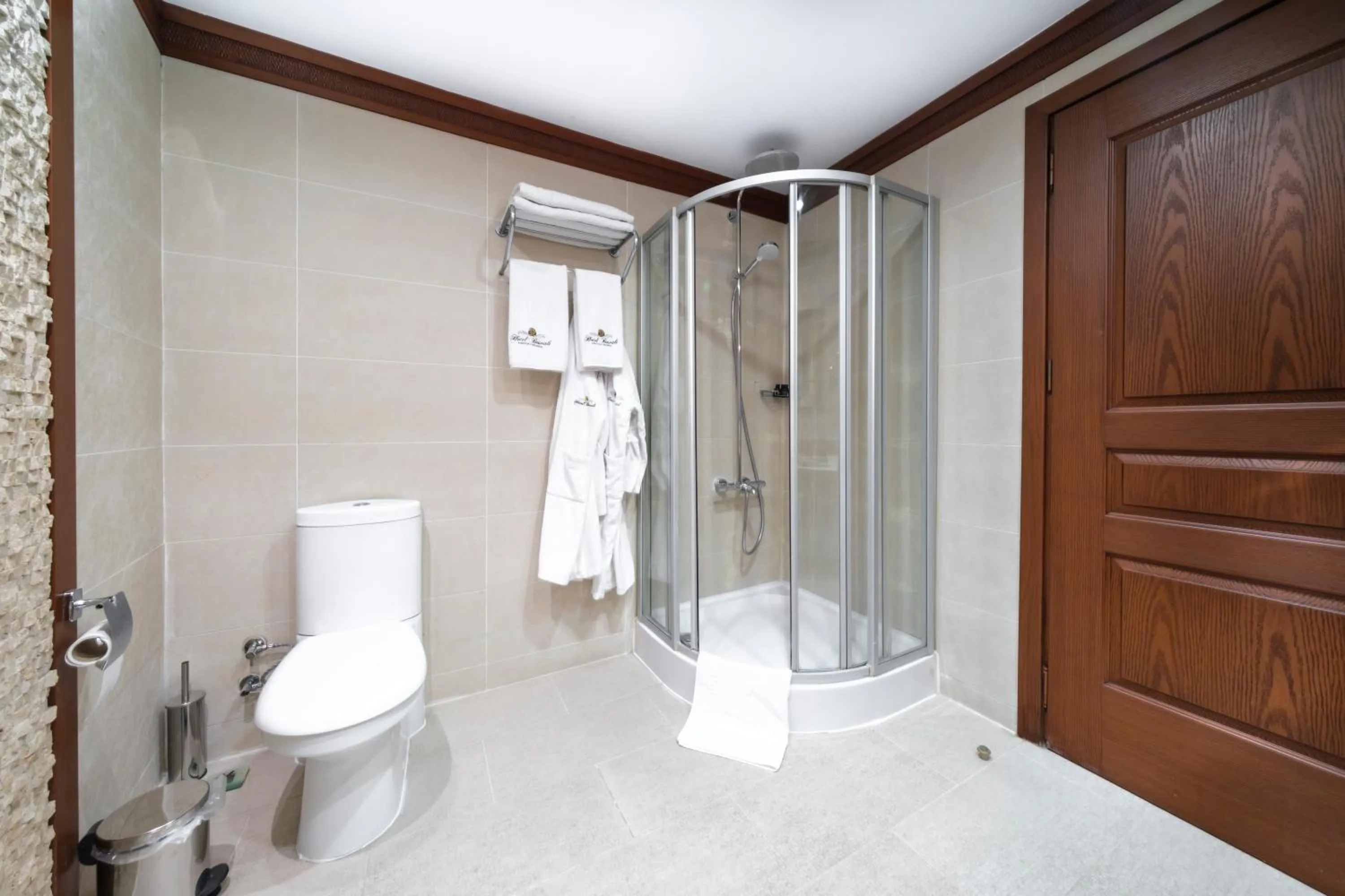 Shower in Hotel Bosnali