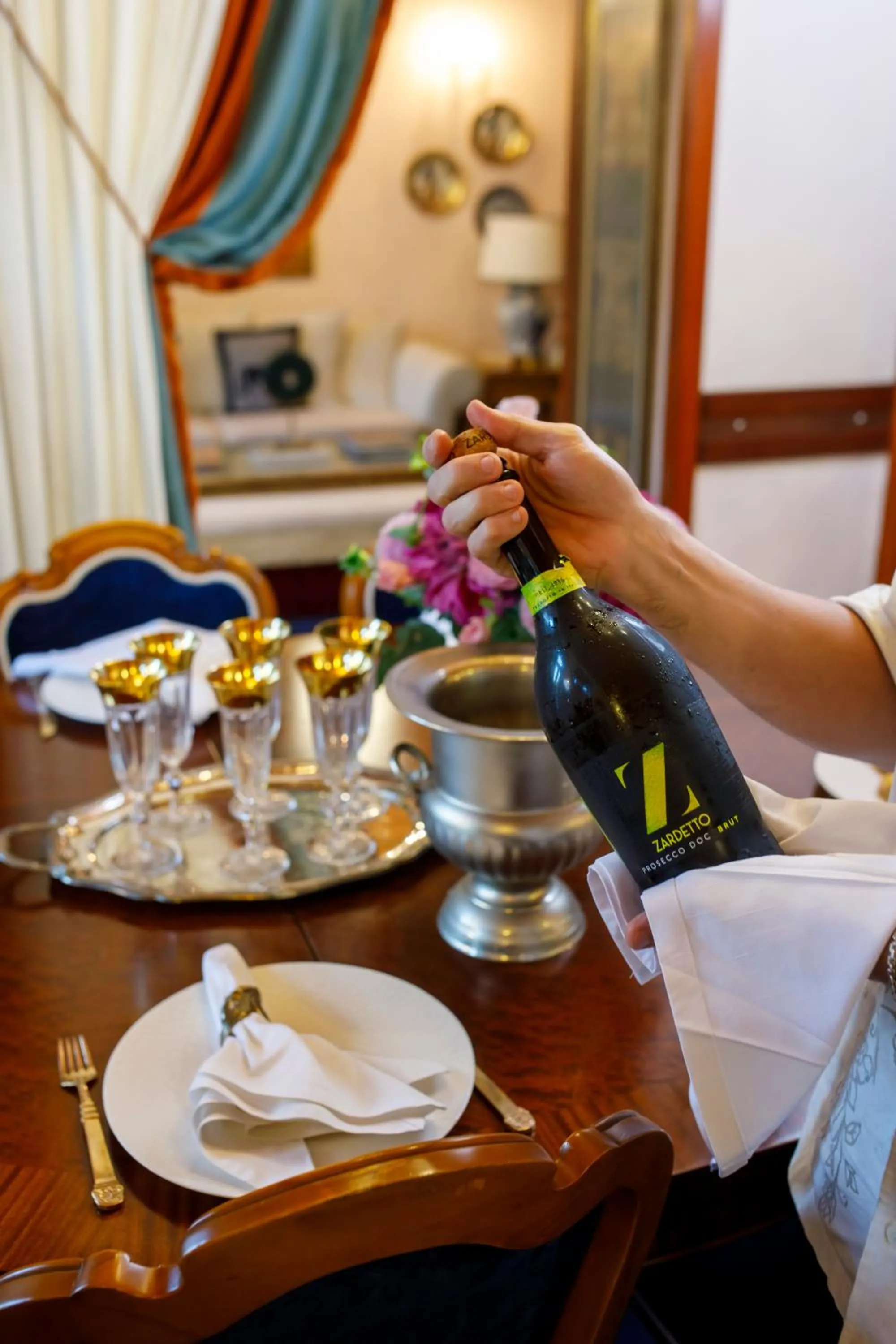 Alcoholic drinks in Hotel Bosnali