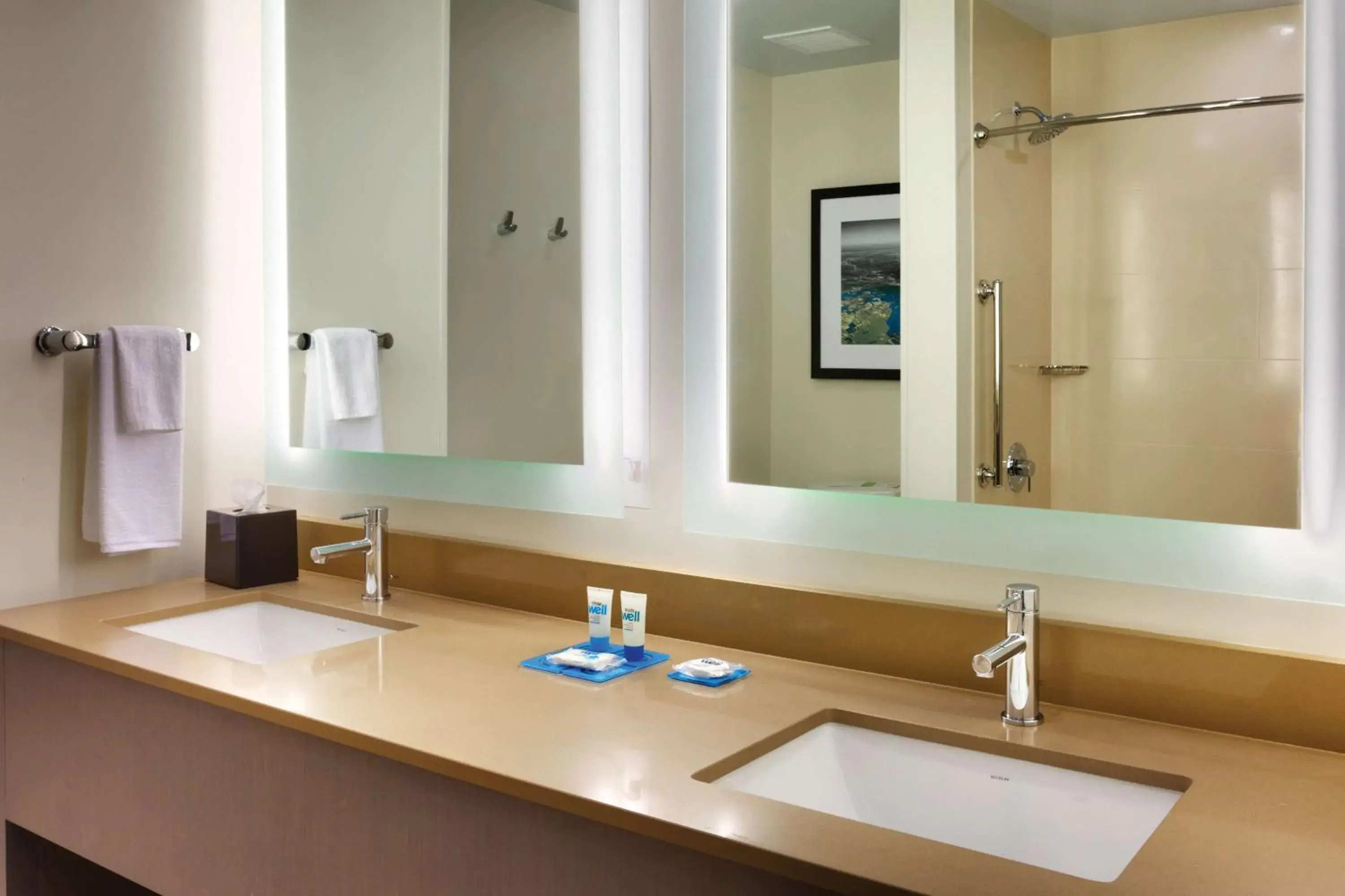 Bathroom in Hyatt House at Anaheim Resort/Convention Center Bathroom in Hyatt House at Anaheim Resort/Convention Center