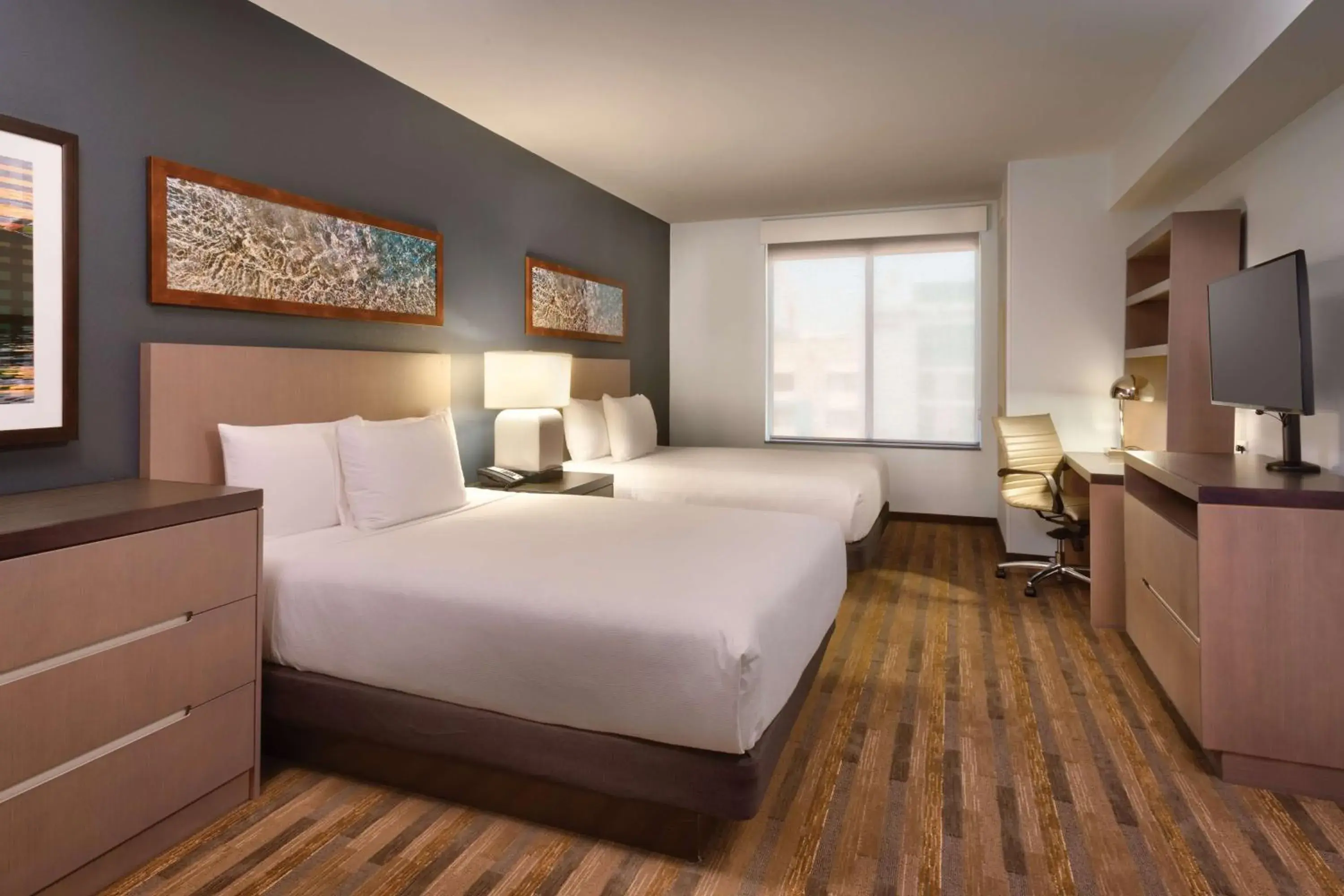 Photo of the whole room, Bed in Hyatt House at Anaheim Resort/Convention Center Photo of the whole room, Bed in Hyatt House at Anaheim Resort/Convention Center