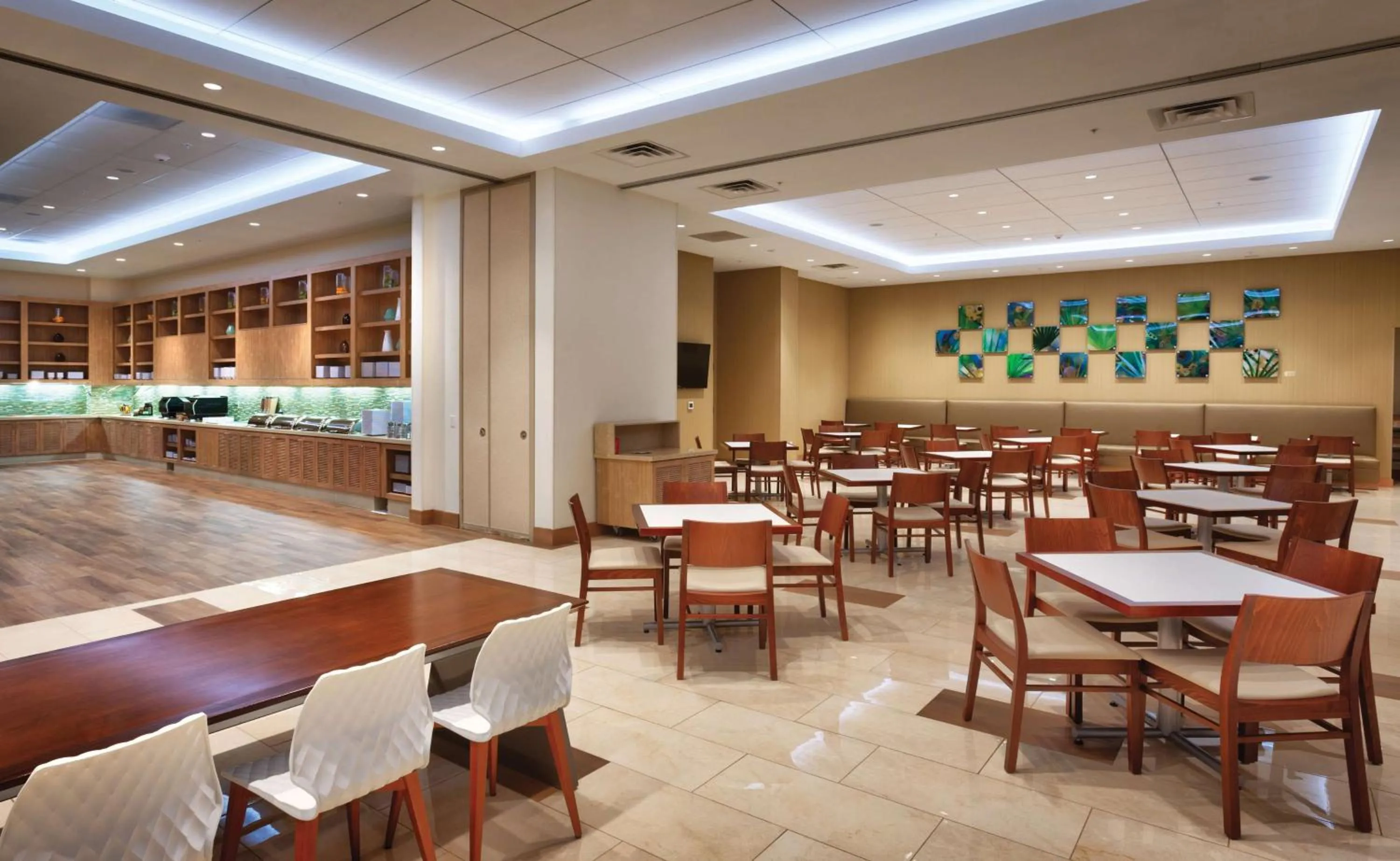 Restaurant/places to eat in Hyatt House at Anaheim Resort/Convention Center