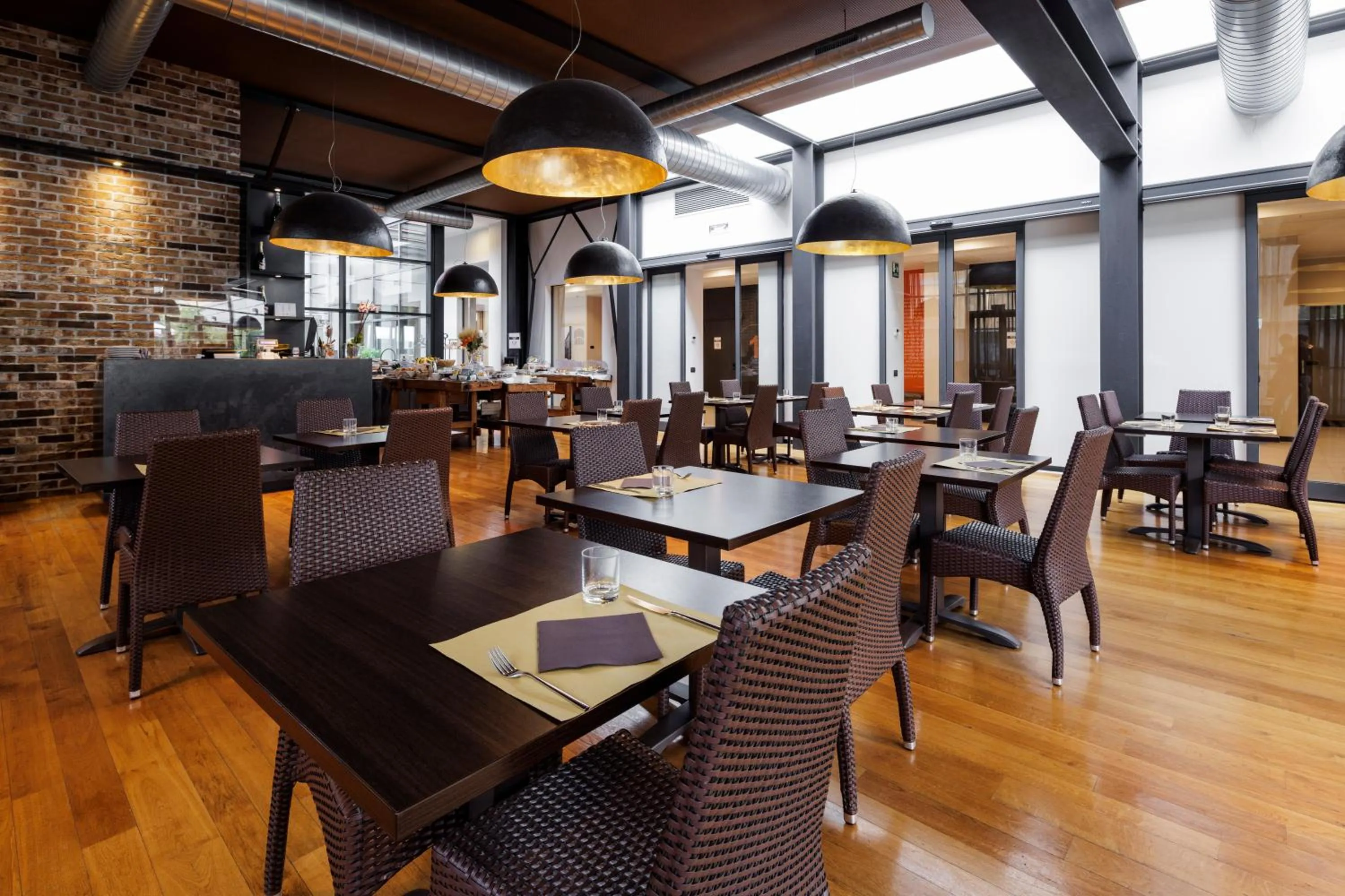 Restaurant/places to eat in Best Western Falck Village Milano Sesto