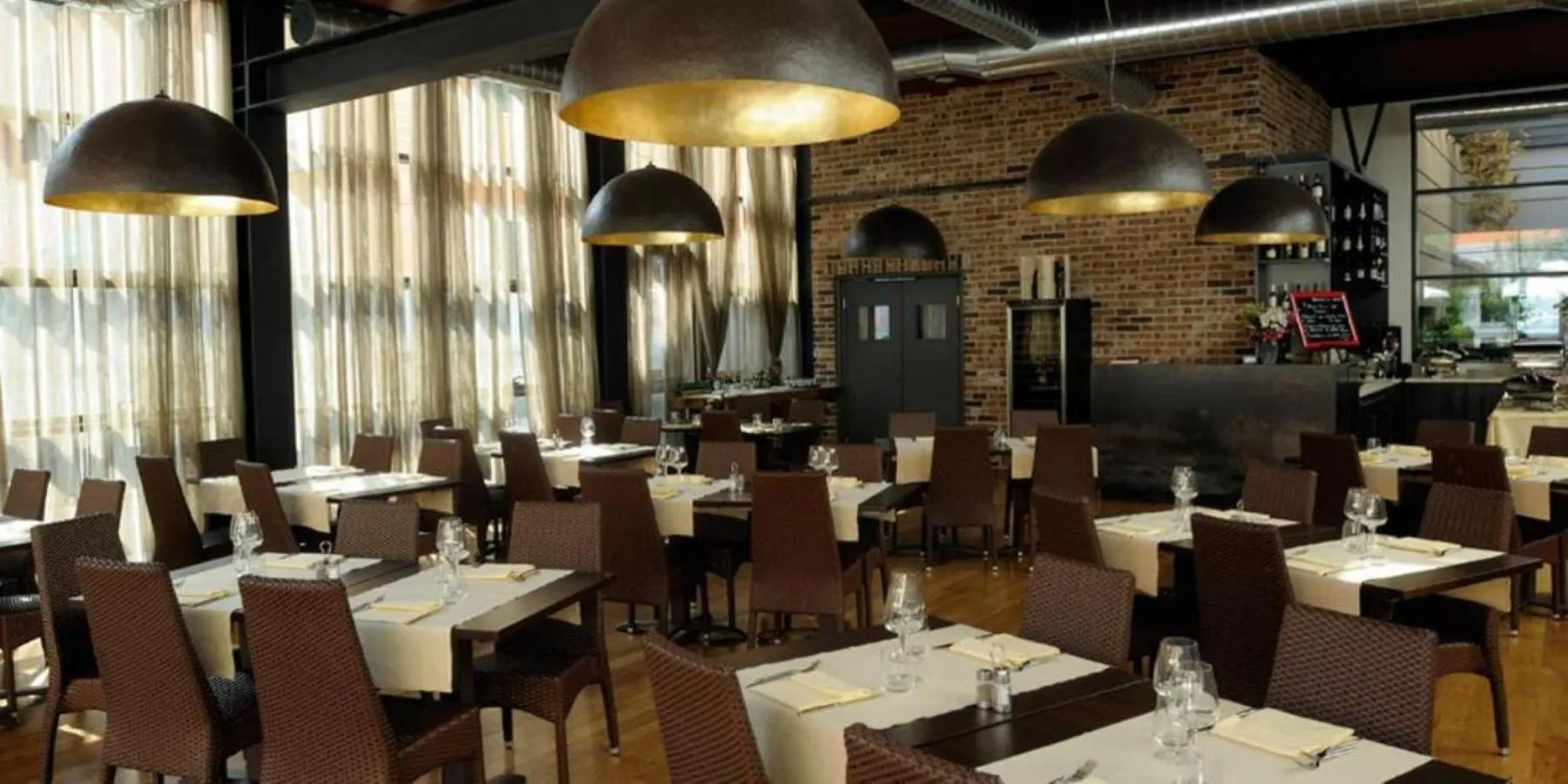 Restaurant/places to eat in Best Western Falck Village Milano Sesto