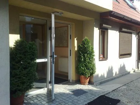 Facade/entrance in Aparthouse