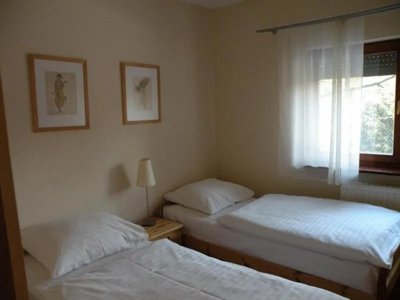 Day, Bed in Aparthouse