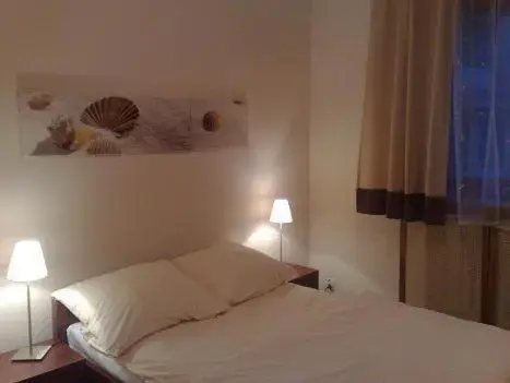 Aparthouse Aparthouse