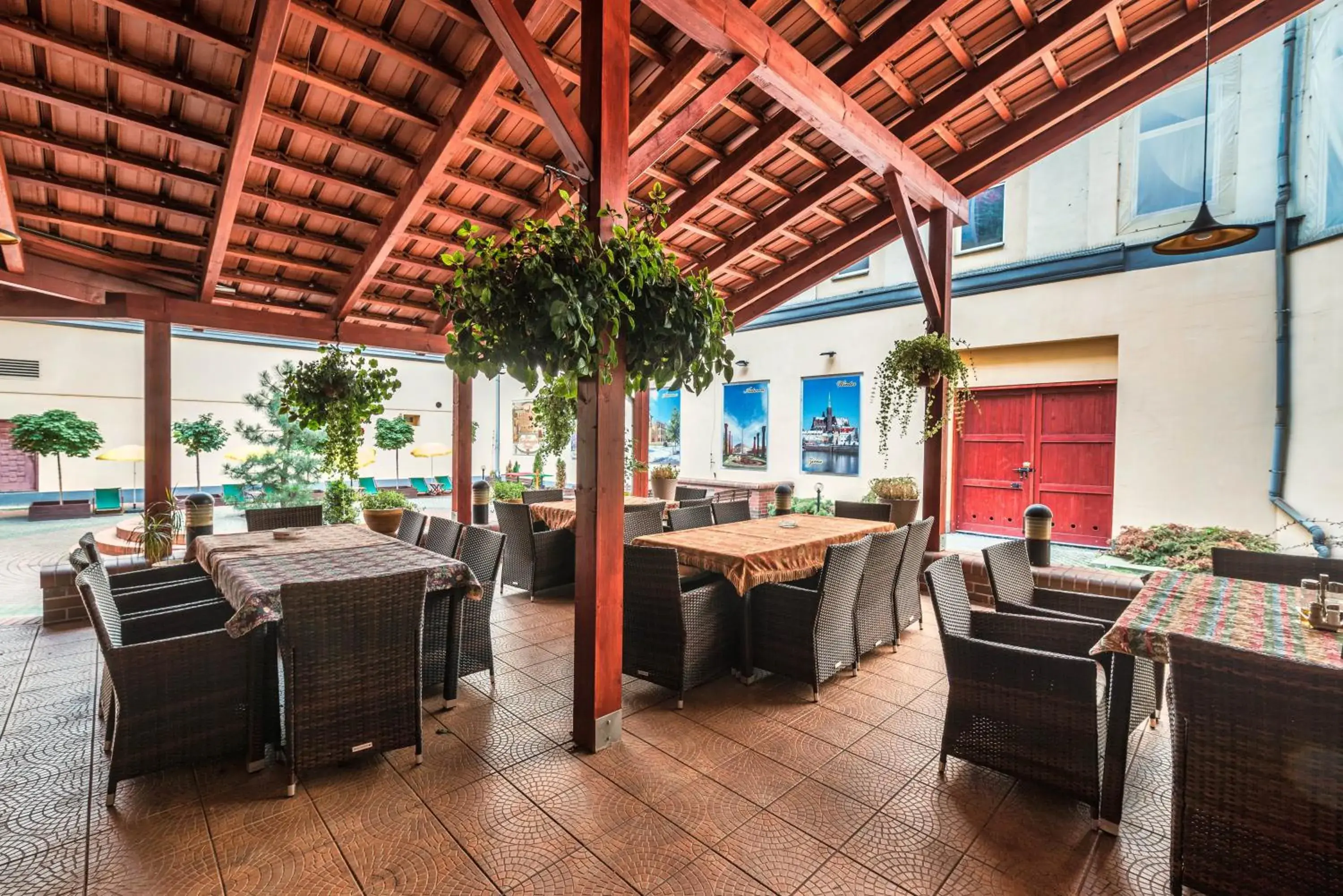 Restaurant/places to eat in Hotel Polonia Centrum Restaurant/places to eat in Hotel Polonia Centrum