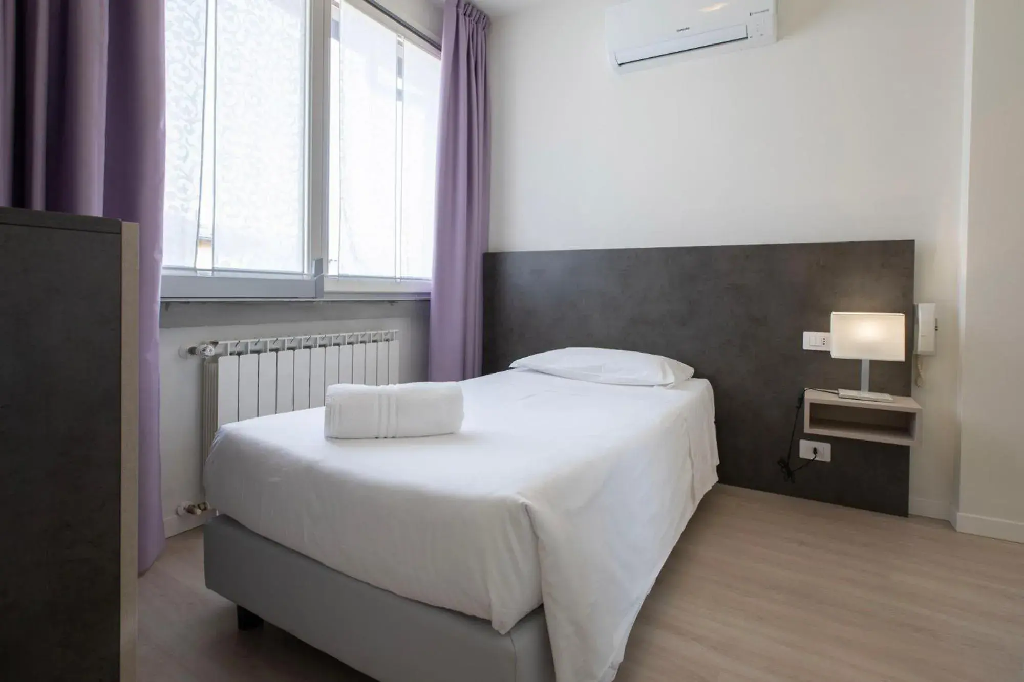 Single Room in Hotel dell'Angelo Single Room in Hotel dell'Angelo