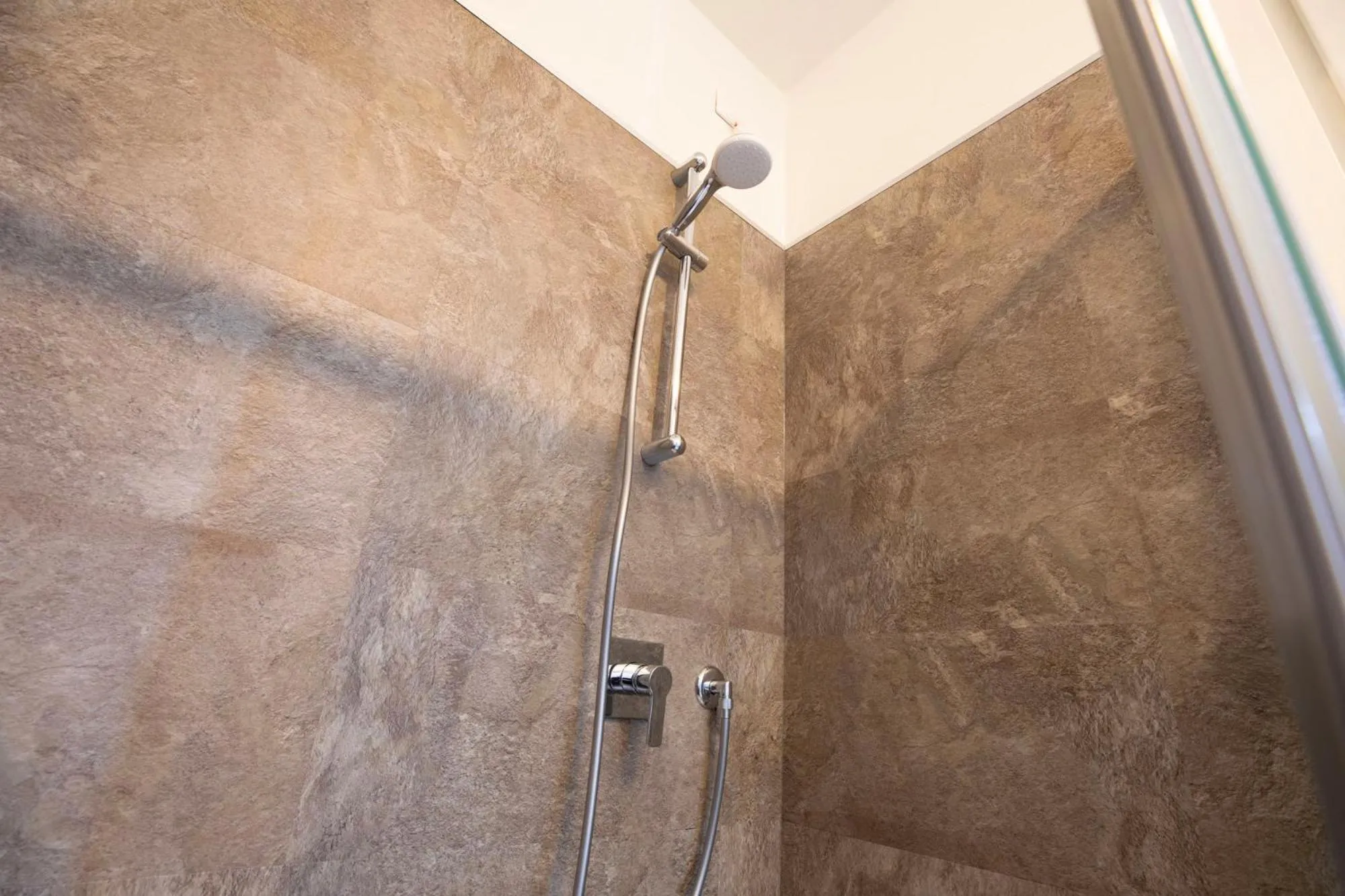 Shower in Hotel dell'Angelo