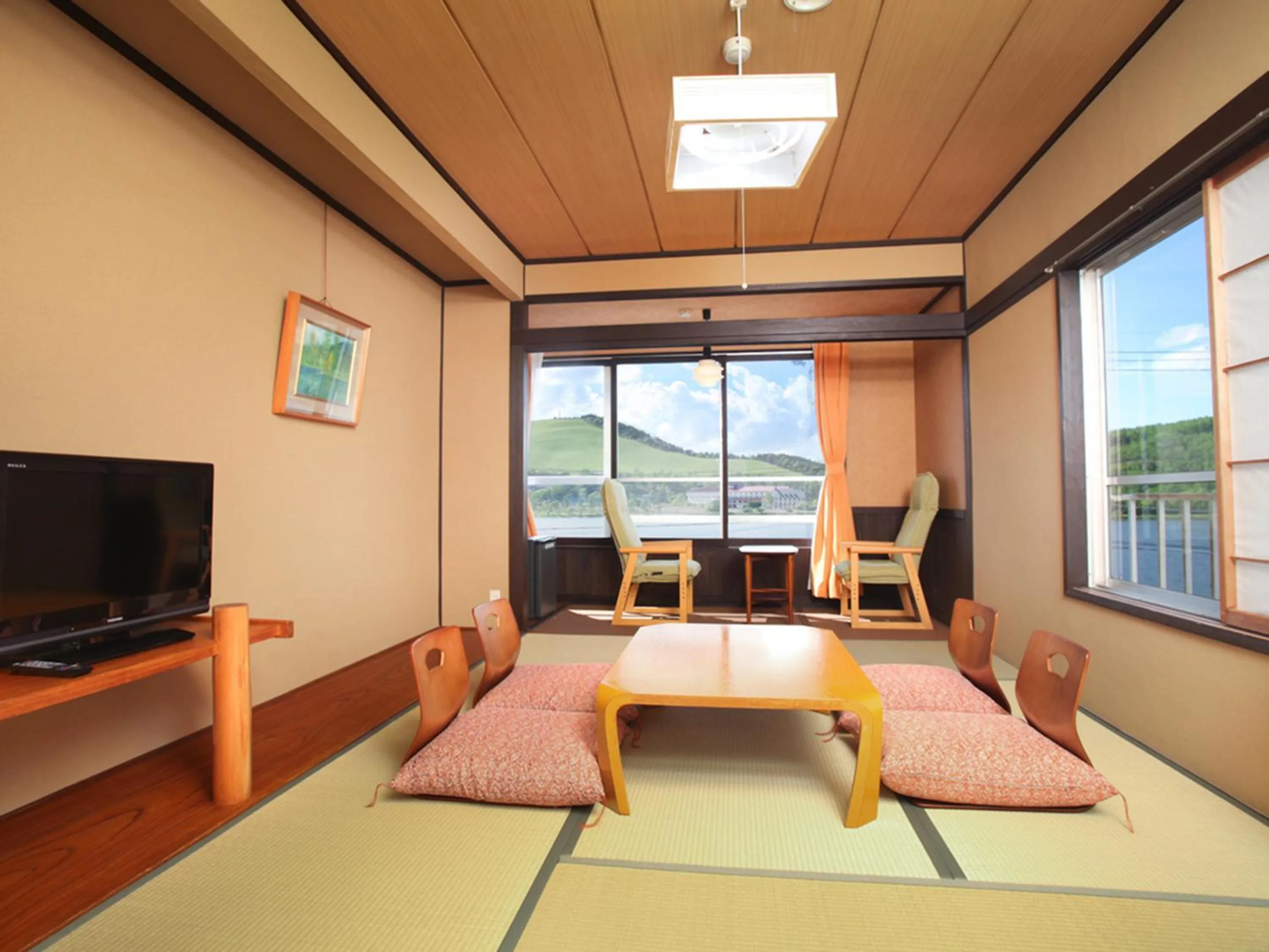 Photo of the whole room in Kimimachisou