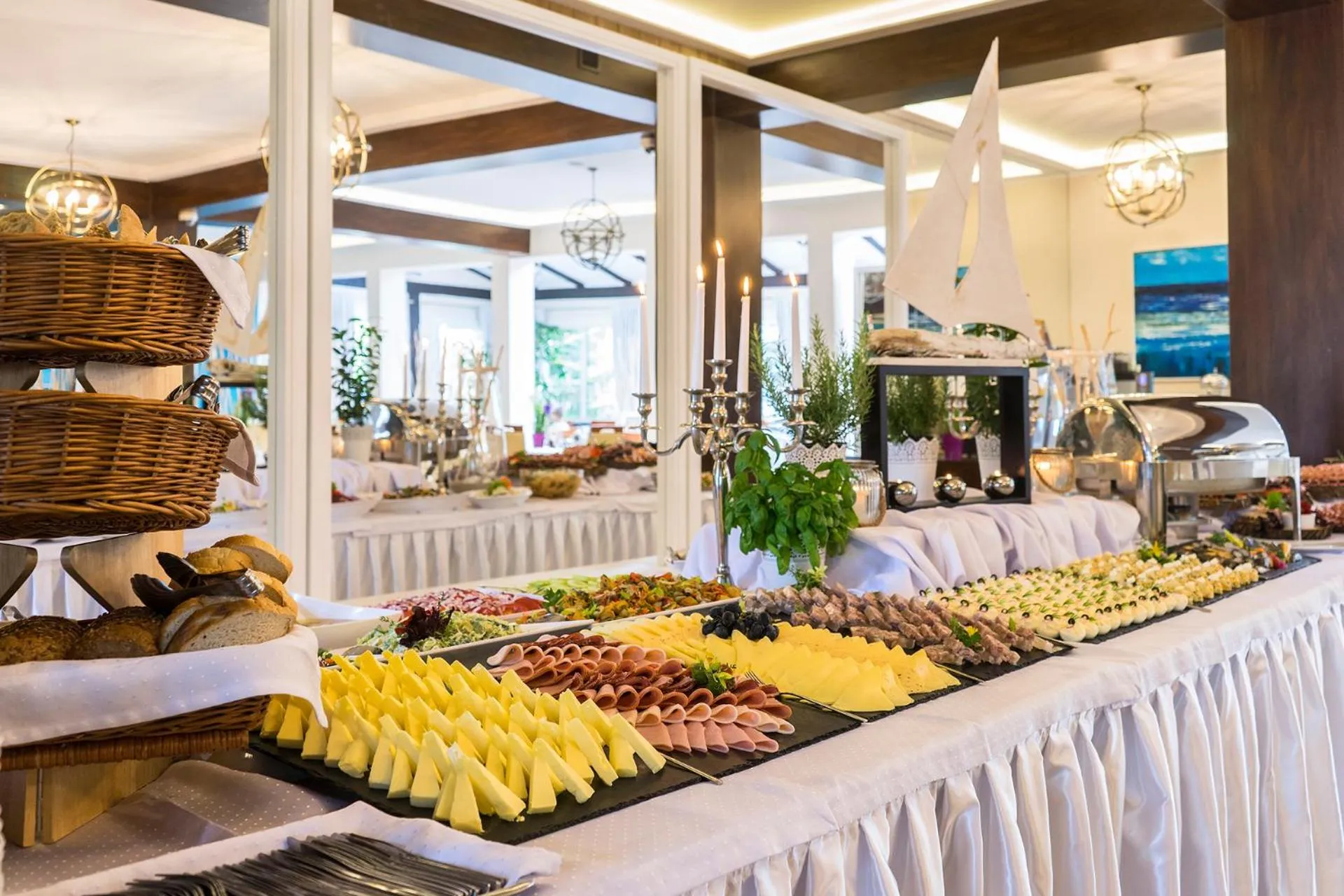 Food and drinks in Lech Resort & Spa