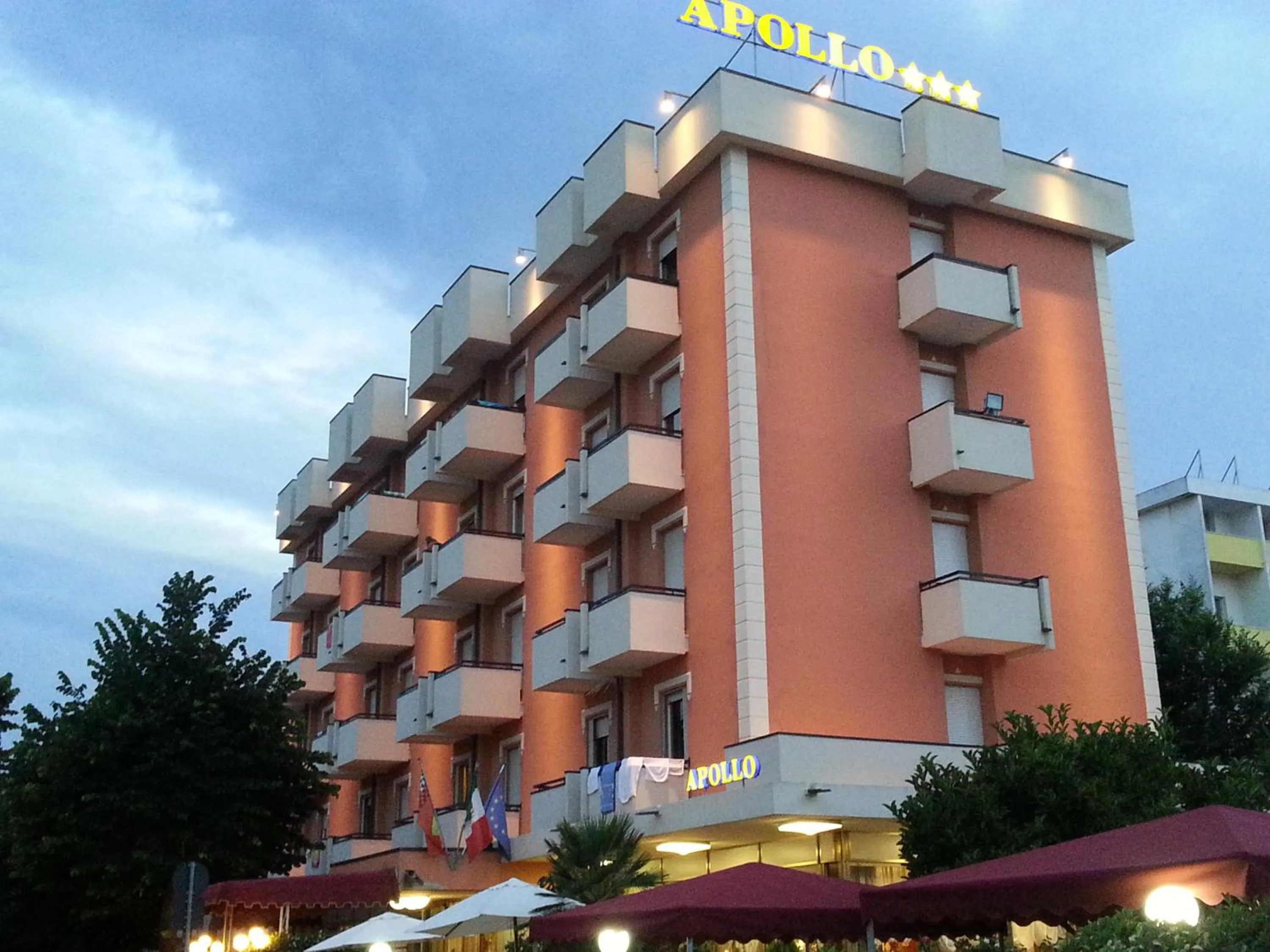 Bird's eye view in Hotel Apollo