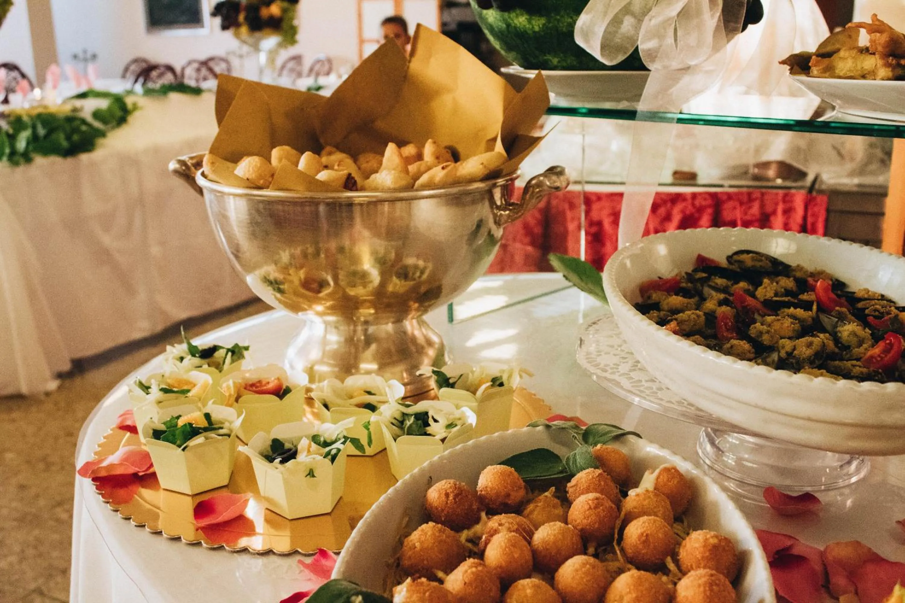 Restaurant/places to eat in Hotel Pinocchio