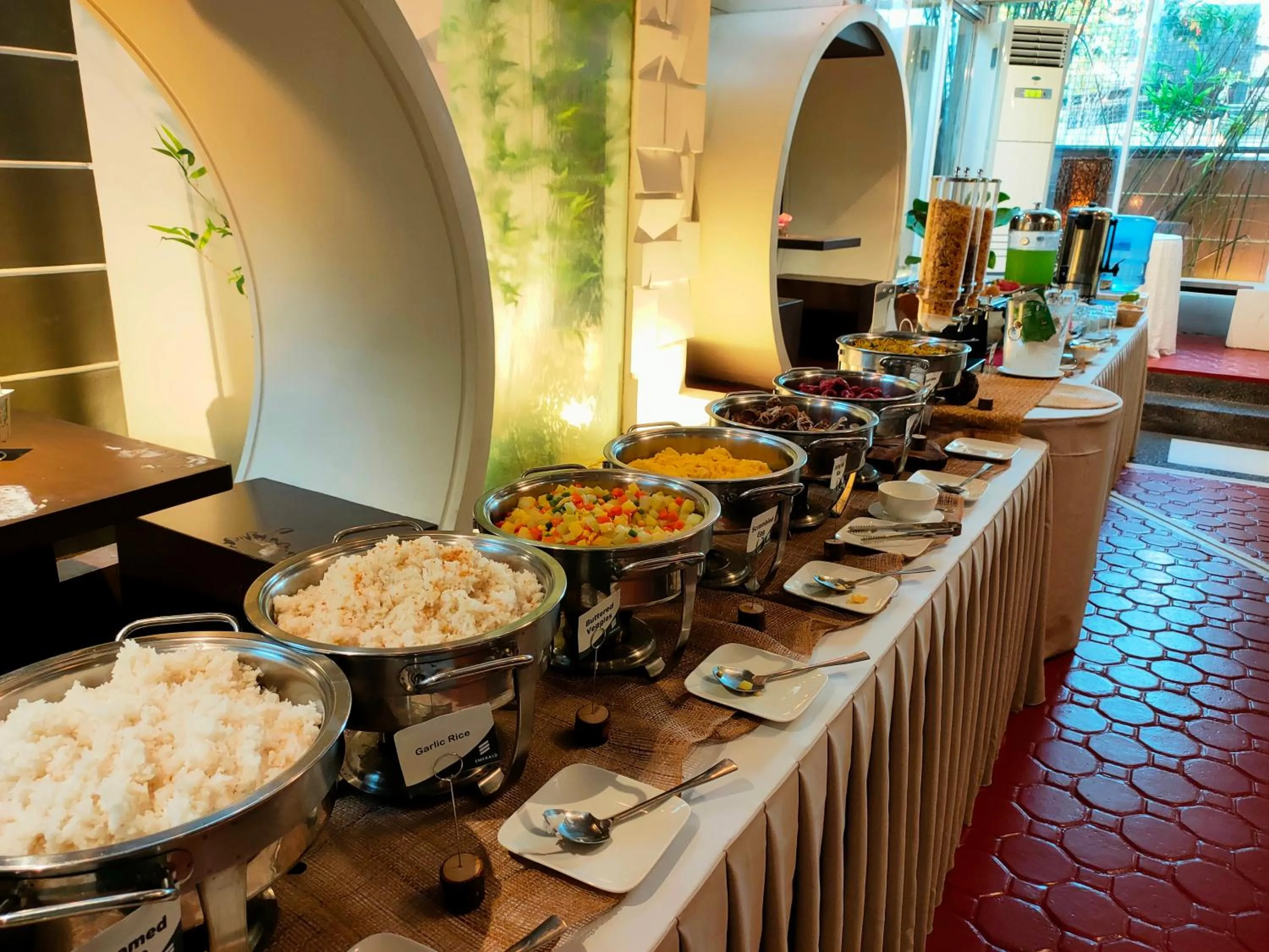 Buffet breakfast in Emerald Boutique Hotel