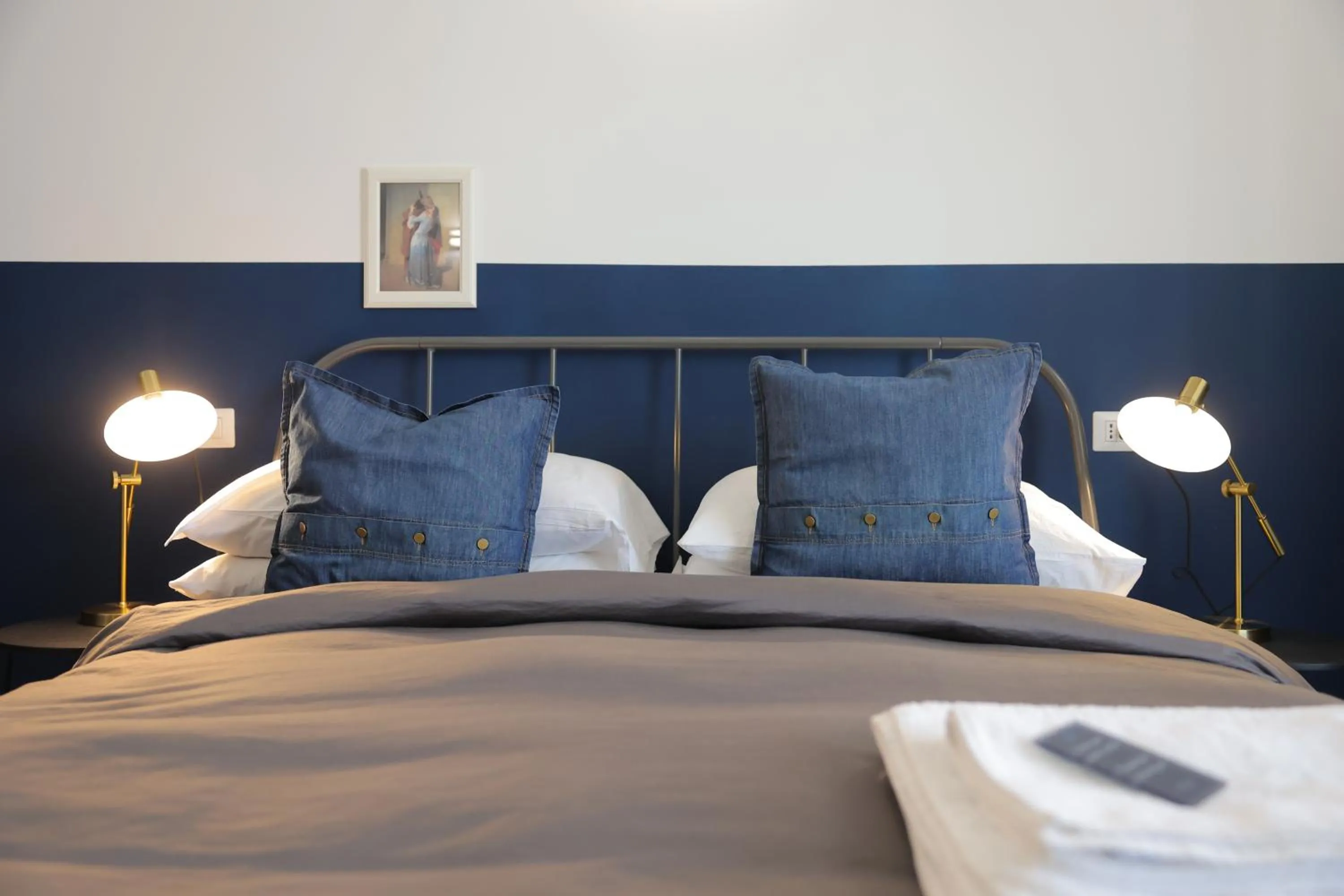 Bed in Salotto Borbonico