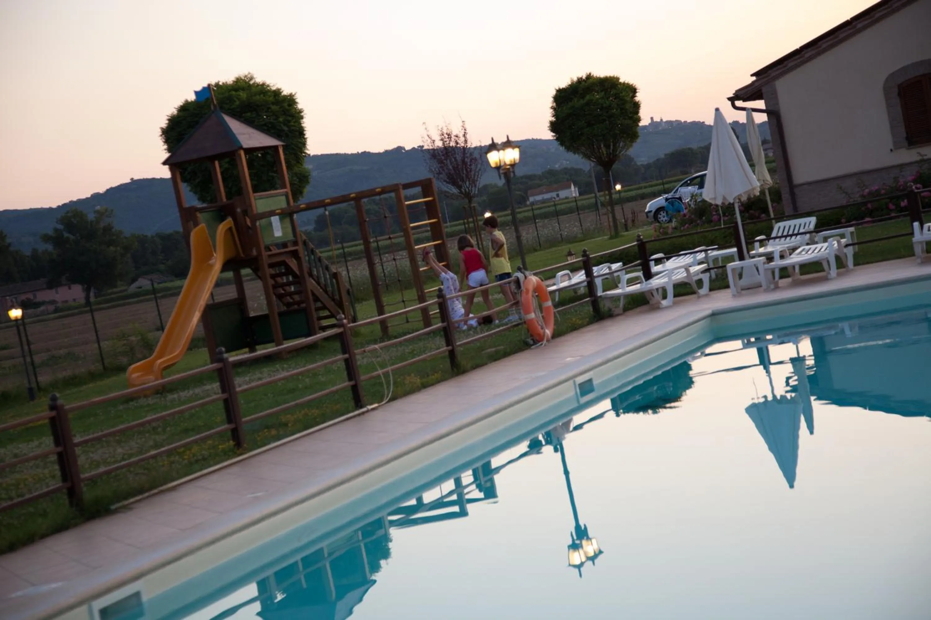 Pool view in Agriturismo Le Rondini Di Francesco Di Assisi