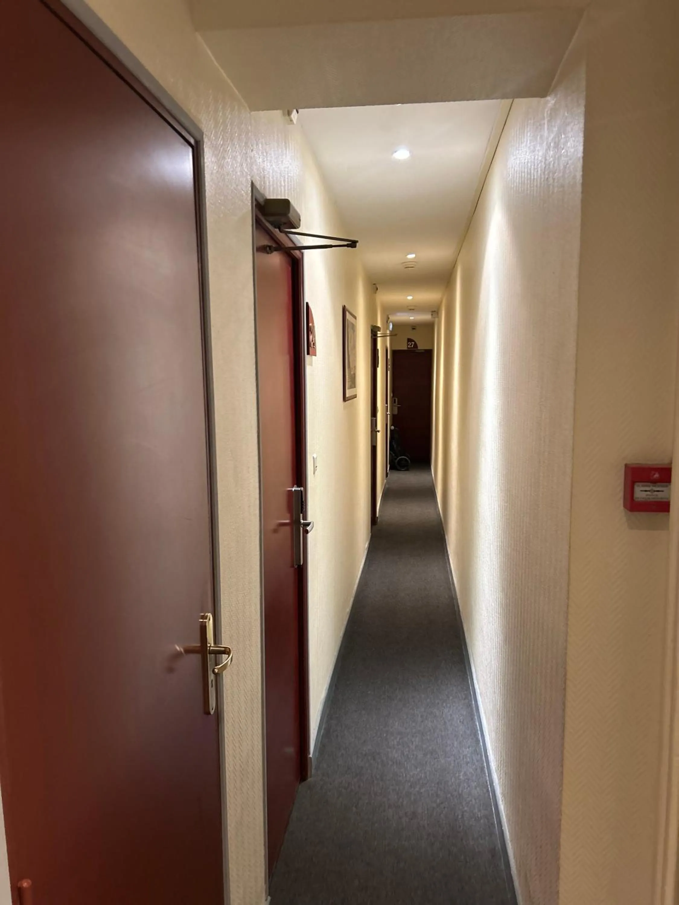 Le Clémenceau Hôtel et Appart 'hôtel "Gare Sncf" centre ville