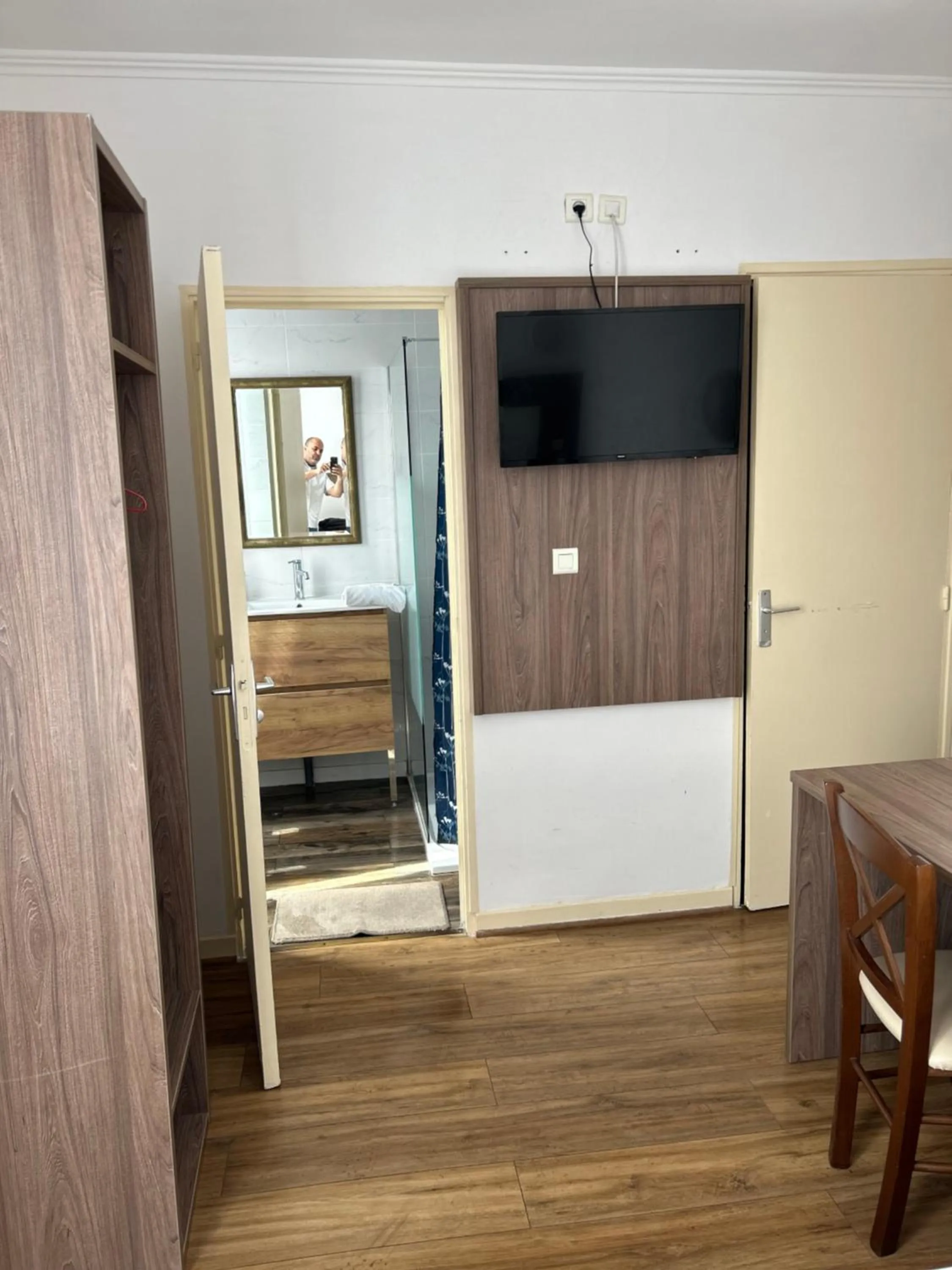 Le Clémenceau Hôtel et Appart 'hôtel "Gare Sncf" centre ville