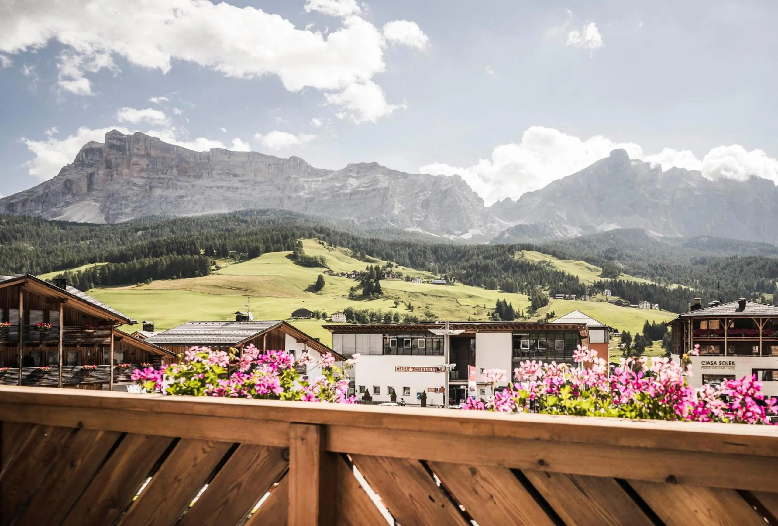 Mountain view in Hotel Ladinia