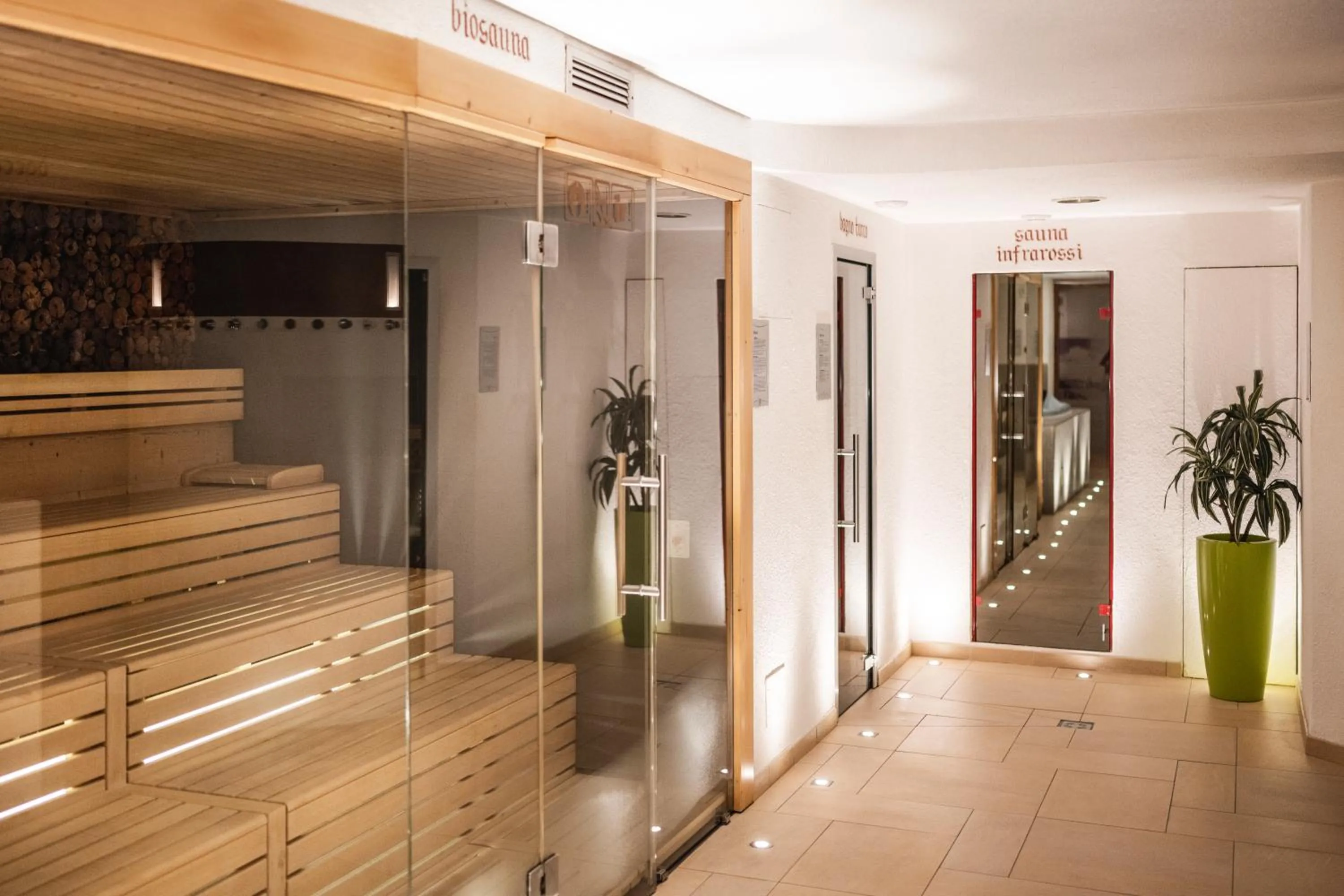 Spa and wellness centre/facilities in Hotel Ladinia
