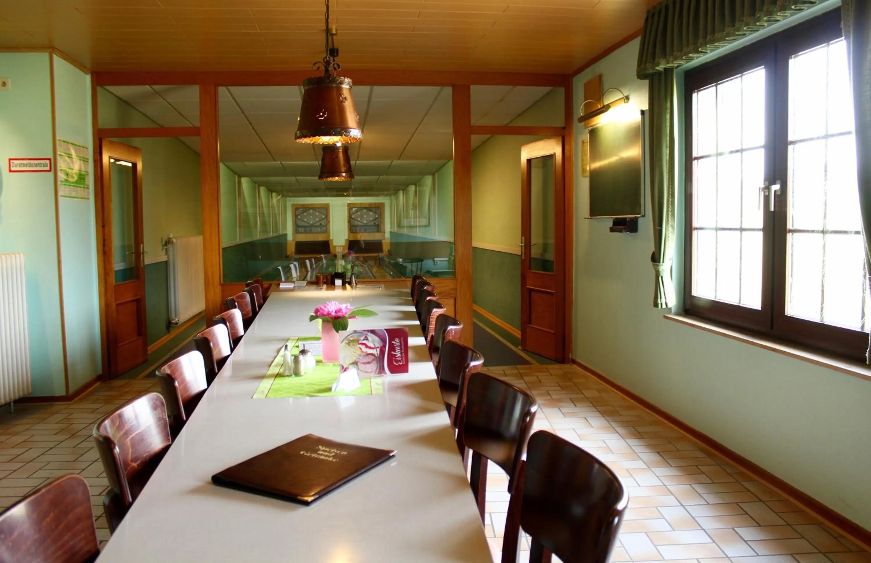 Restaurant/places to eat in Landgasthaus Veltheimer Hof