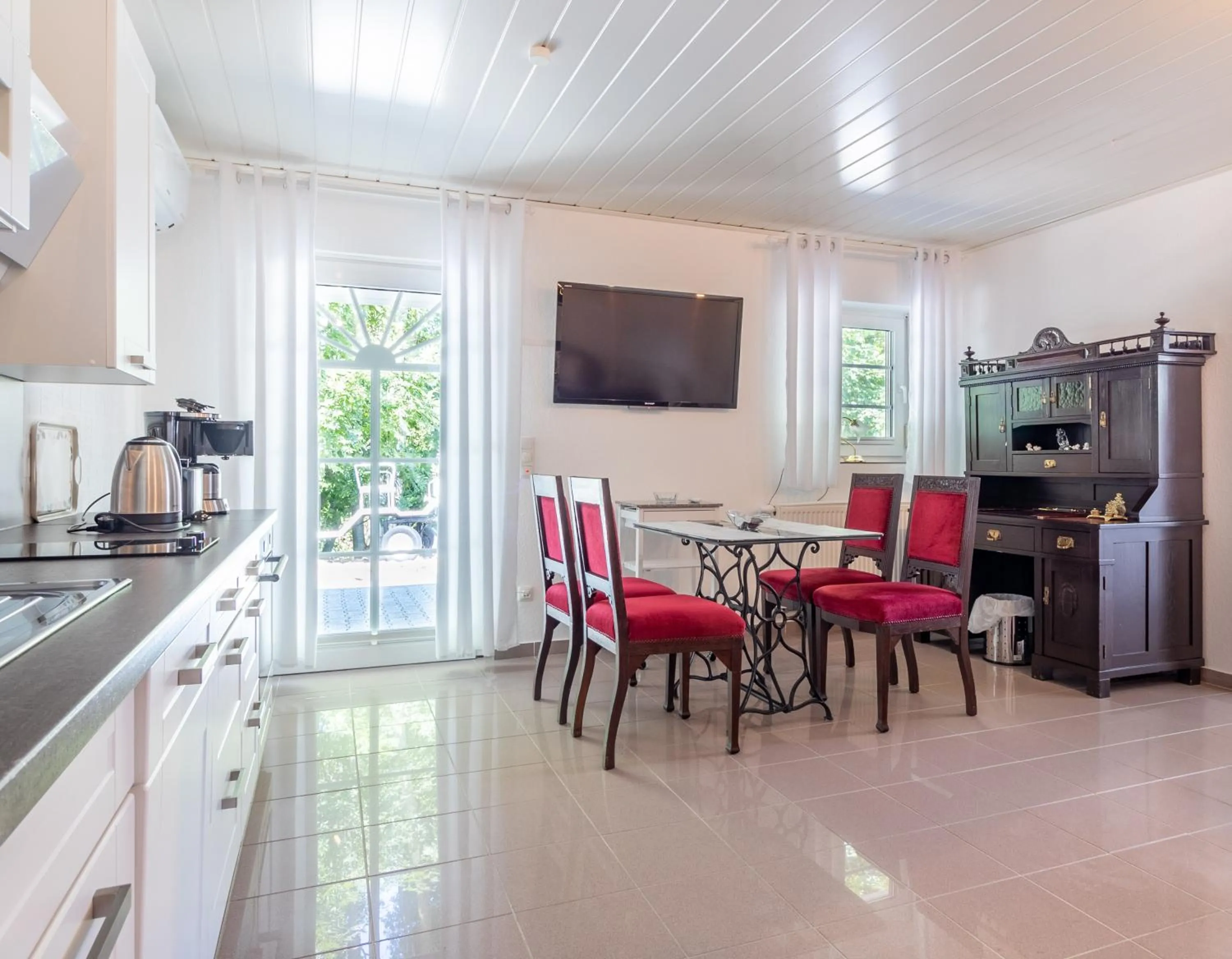 Dining area in Landhaus-Altebrücke