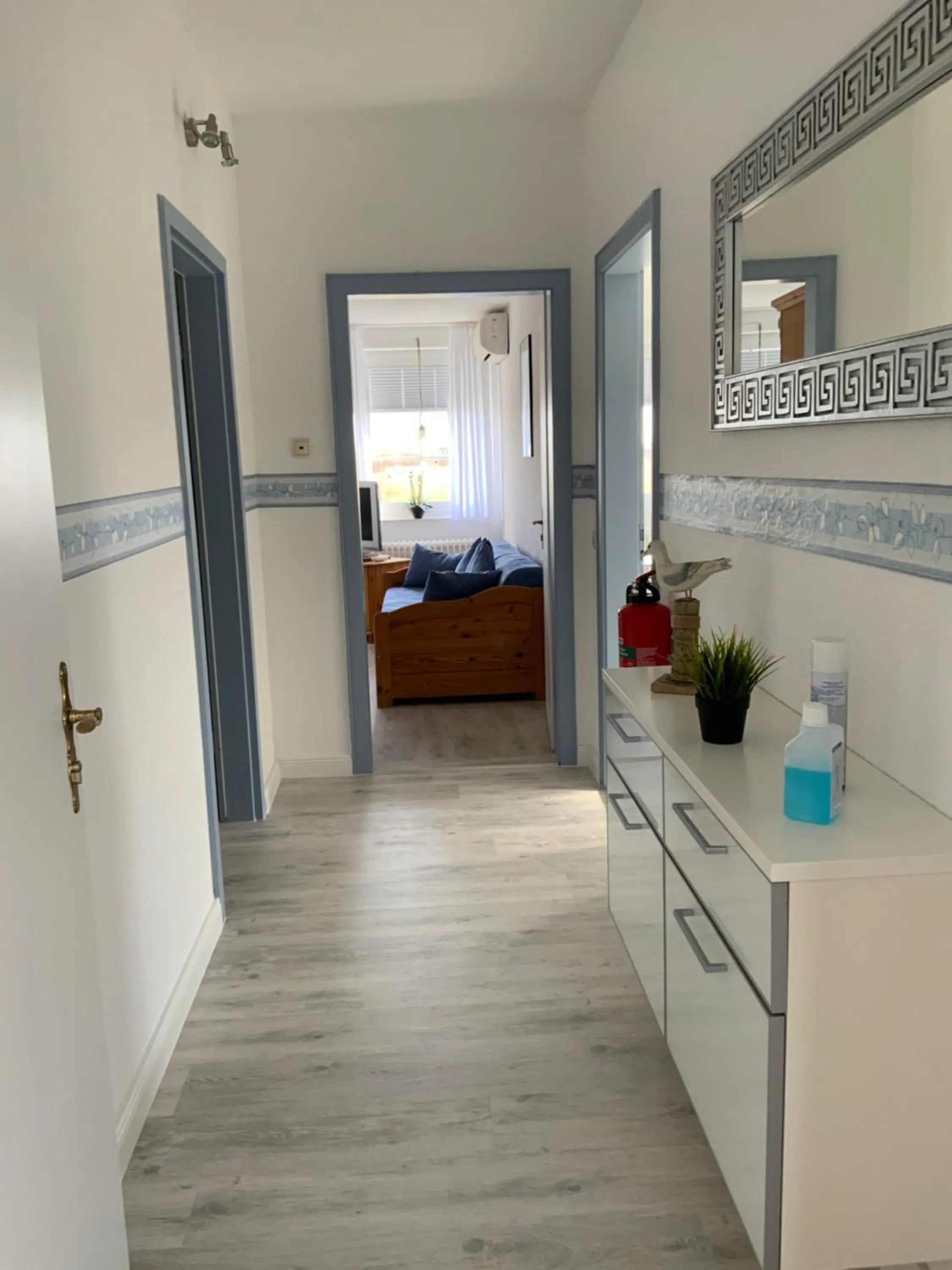 Facade/entrance in Landhaus-Altebrücke