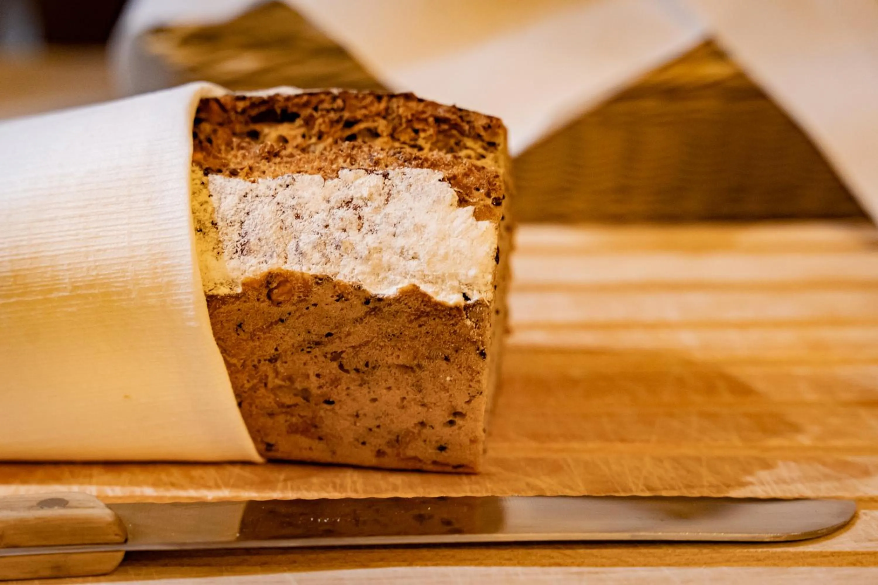 Restaurant/places to eat in Hotel Polski