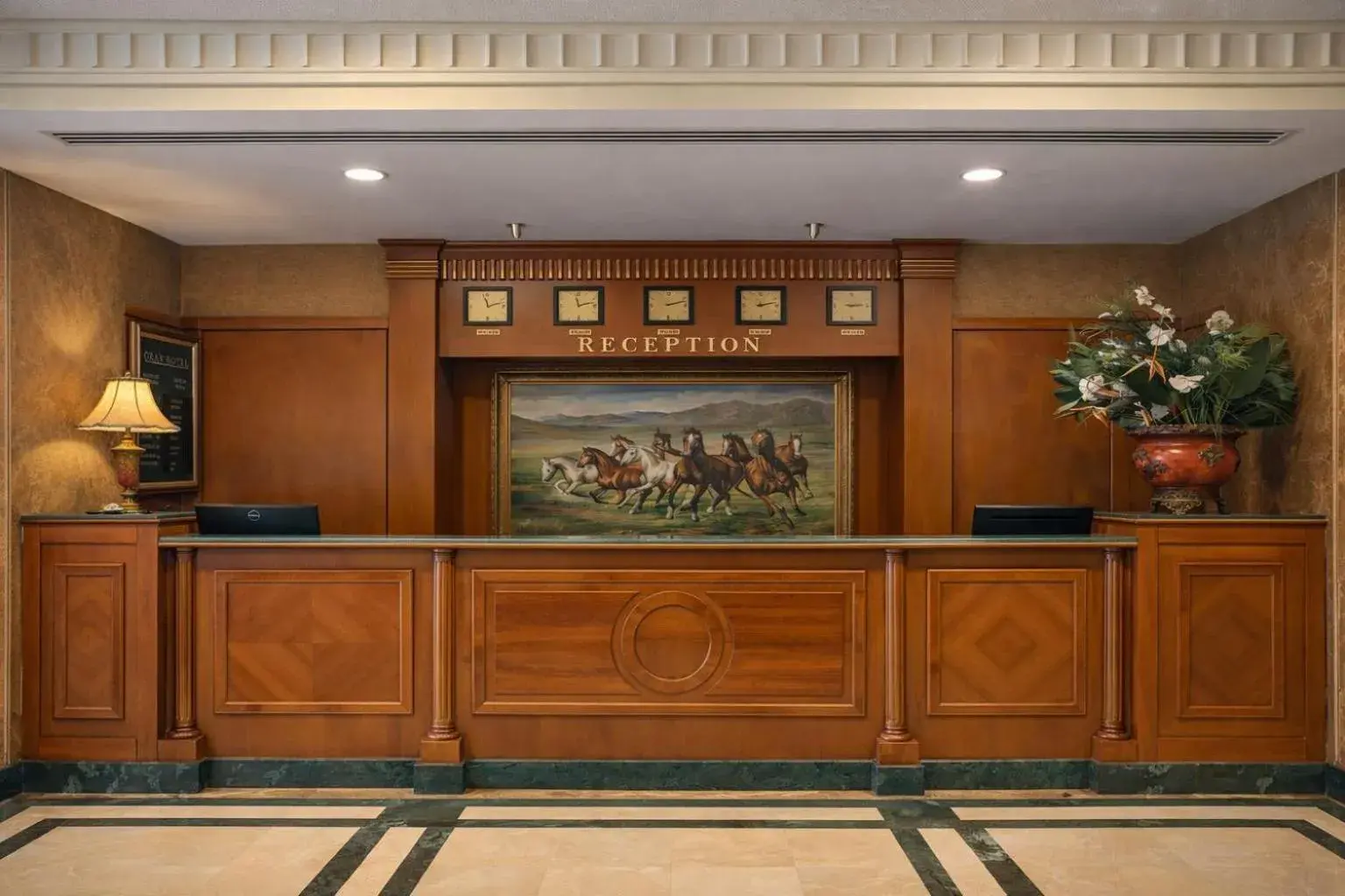 Lobby or reception in Oran Hotel Lobby or reception in Oran Hotel