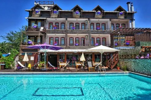 Kurfal Hotel