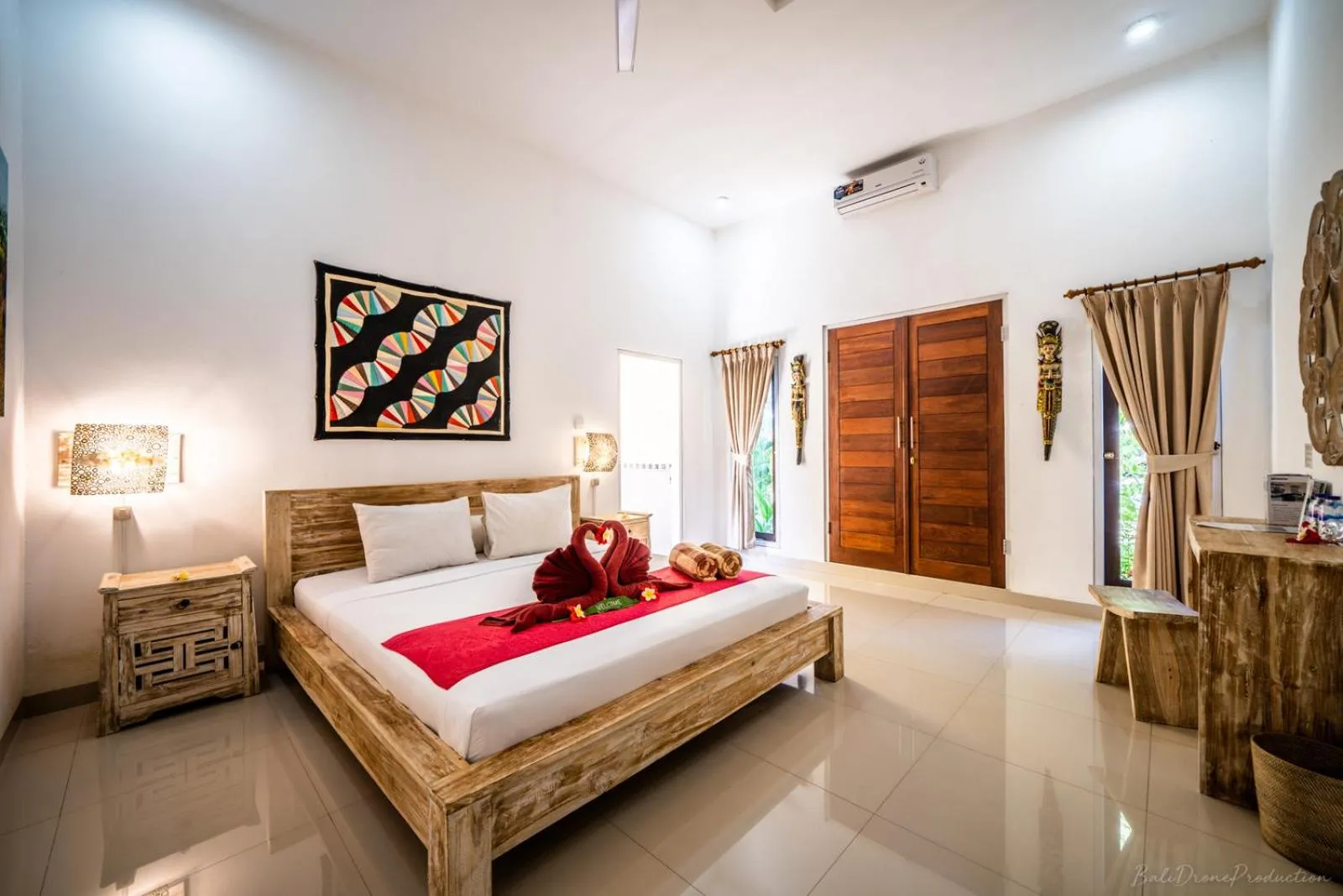 Deluxe King Room in Kelapa Cottage