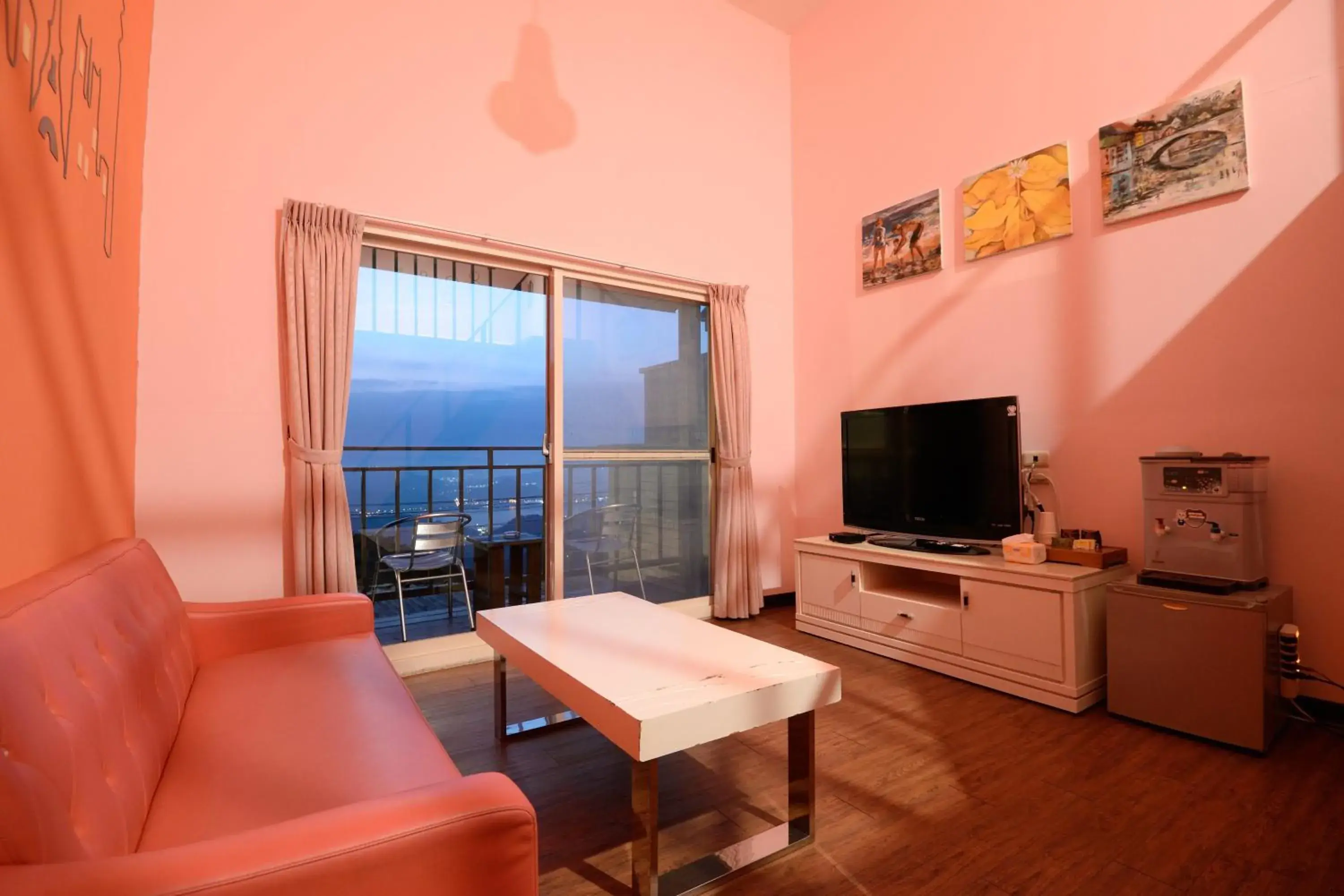 Quadruple Room with Sea View in Blue Sky B&B Quadruple Room with Sea View in Blue Sky B&B