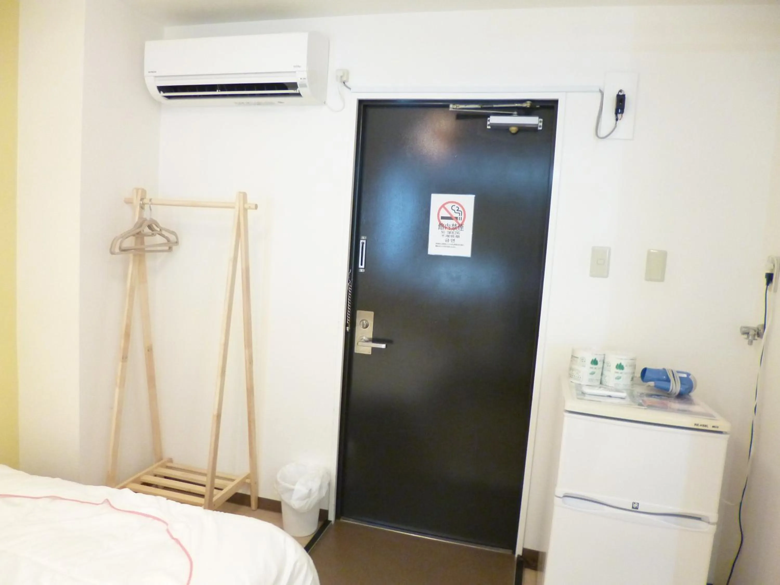 Photo of the whole room, Bed in OUCHI HOTEL Yokogawa