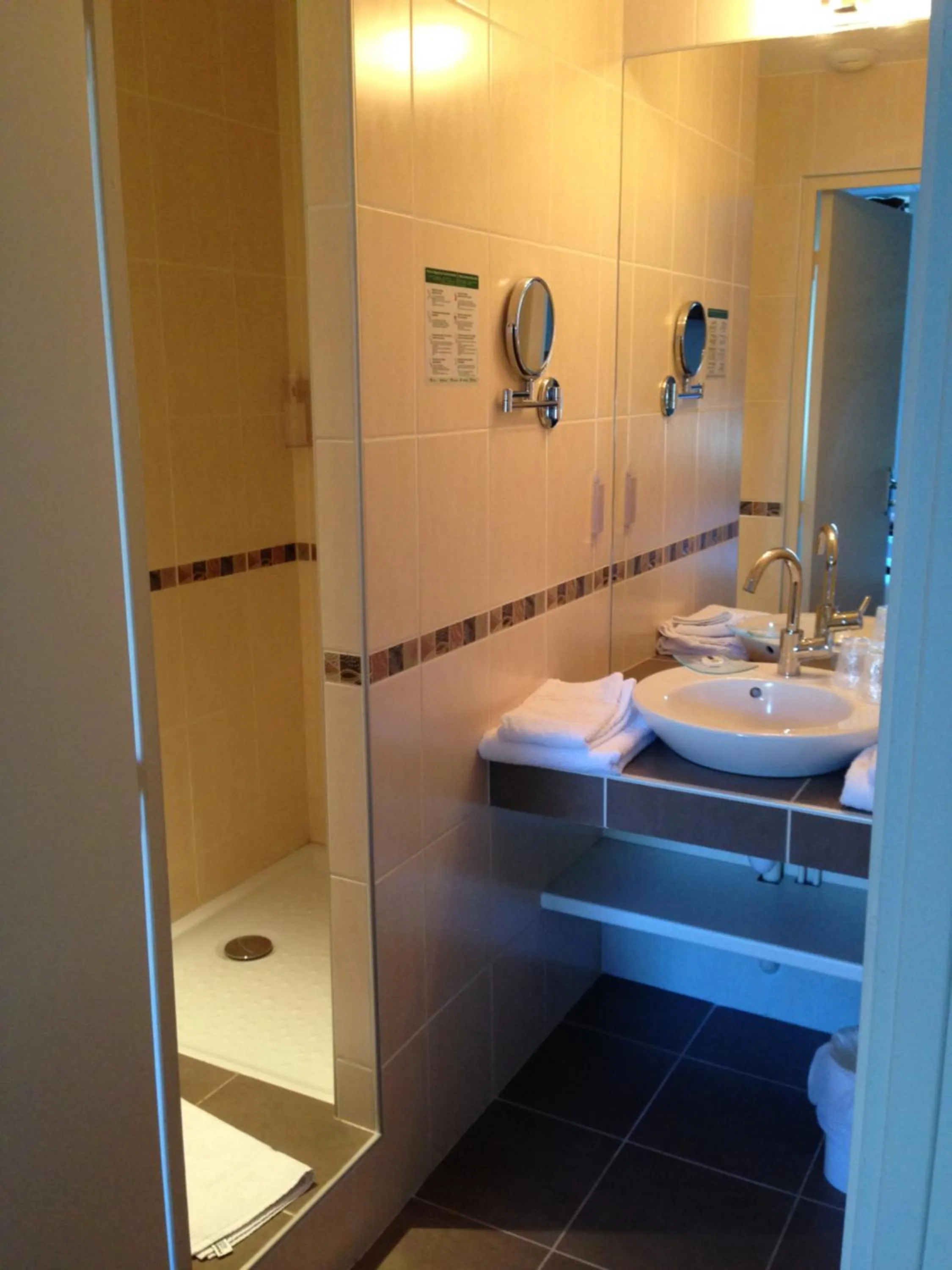 Logis Hôtel de Paris