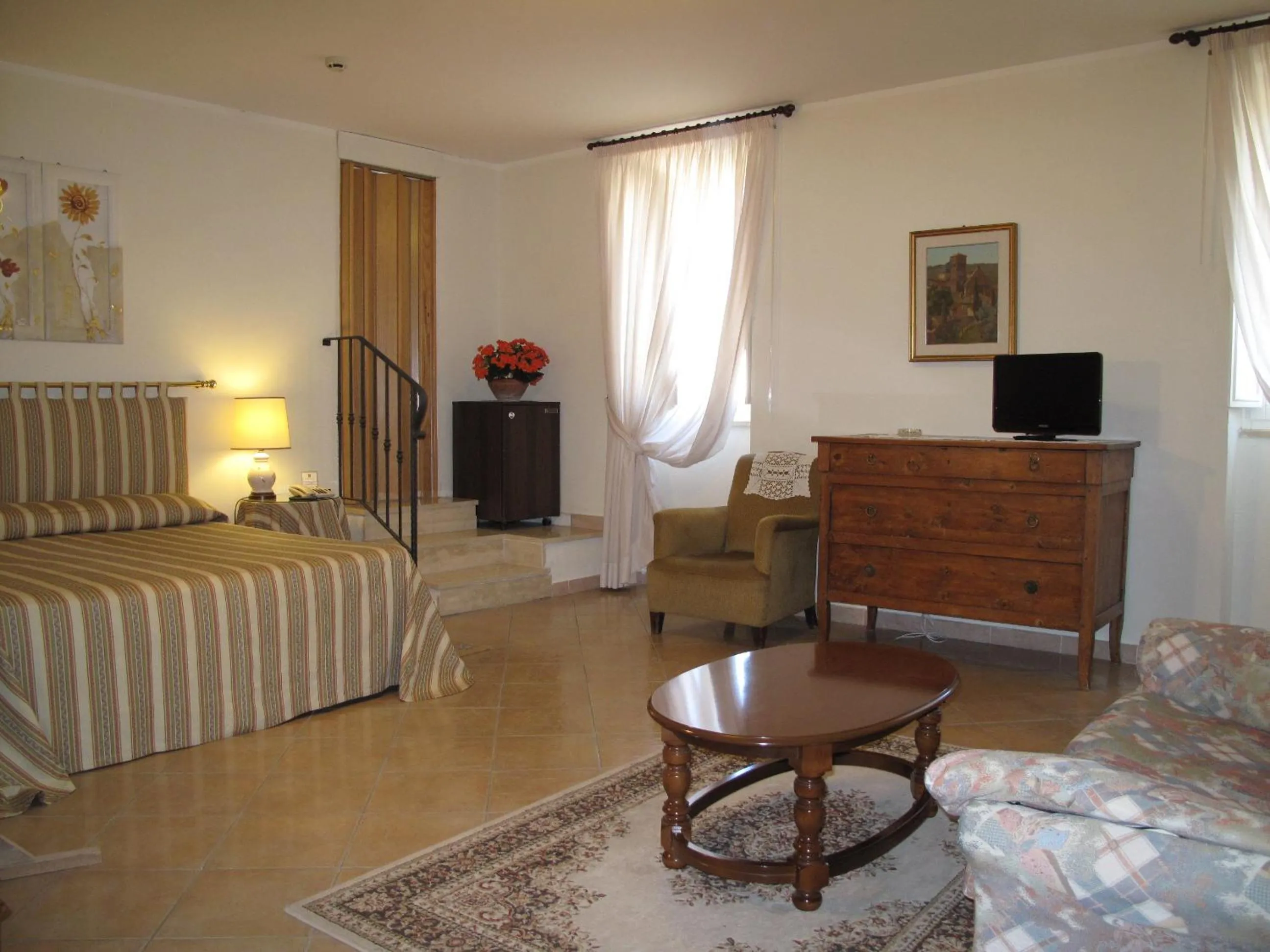 Photo of the whole room, Bed in Hotel Umbra