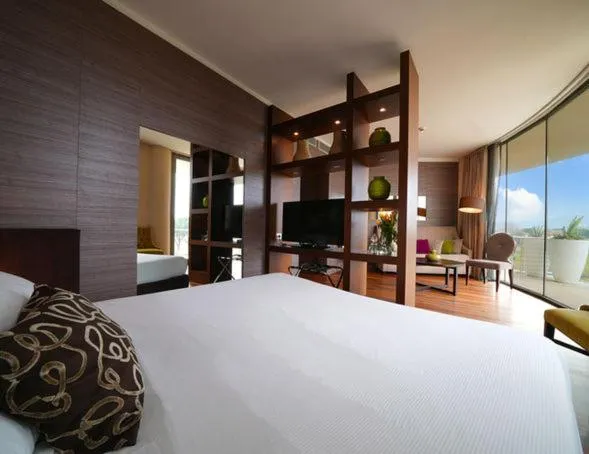 Bedroom in Hotel Pisa Tower Plaza