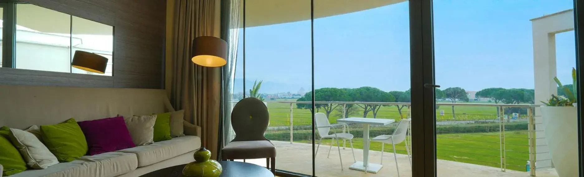 Garden view in Hotel Pisa Tower Plaza Garden view in Hotel Pisa Tower Plaza