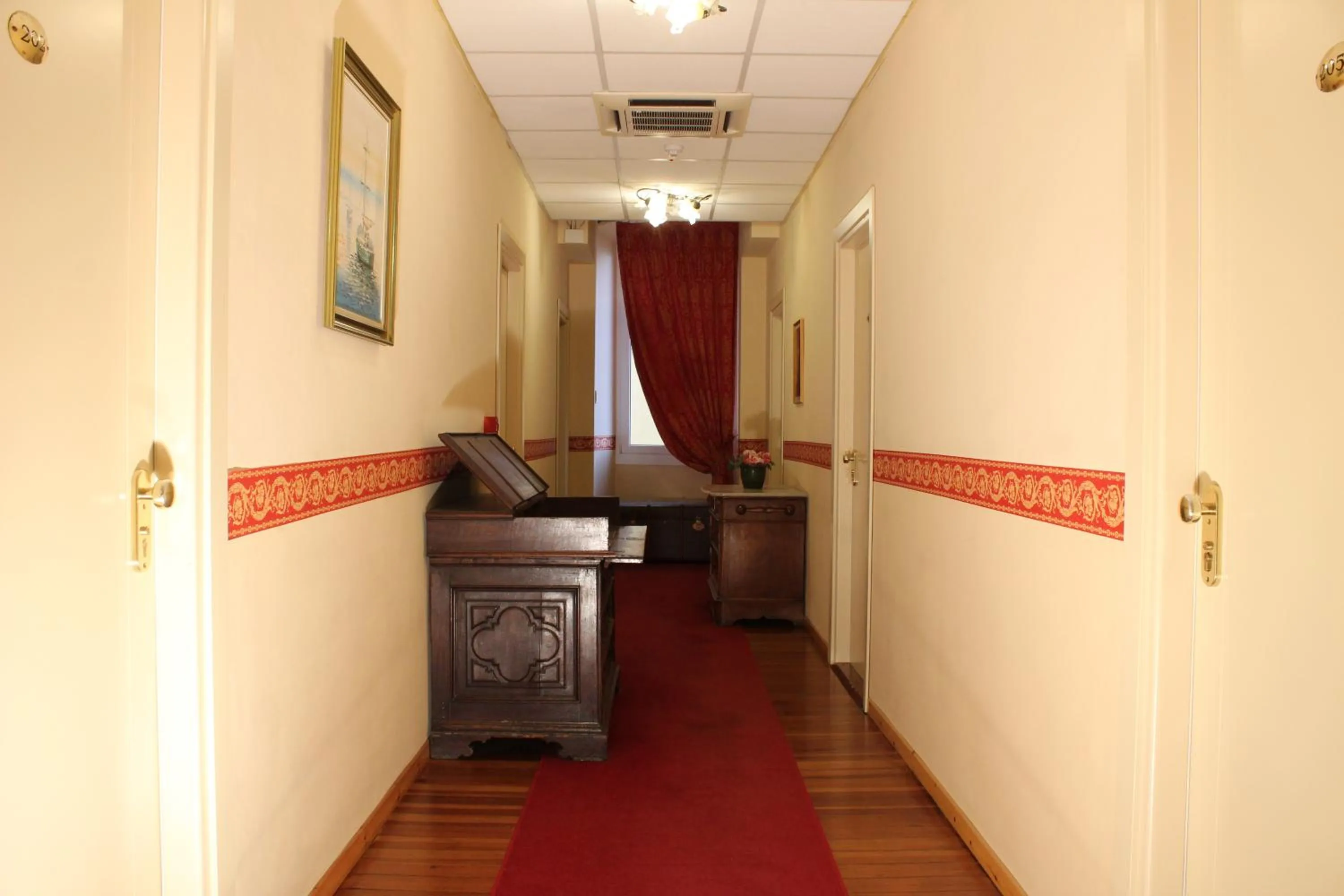 Decorative detail in Hotel Belle Epoque