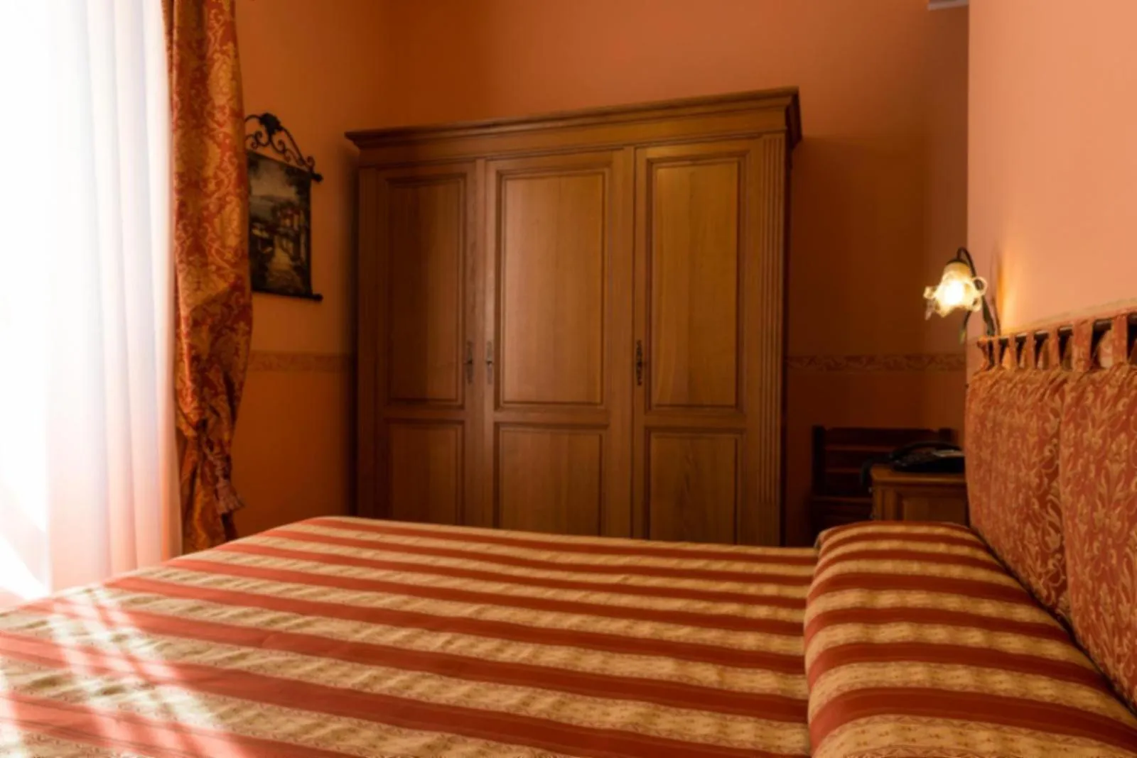 Bed in Hotel Belle Epoque