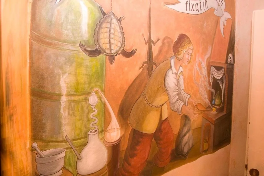 Decorative detail in Antica Corte dei Principi Charming Rooms