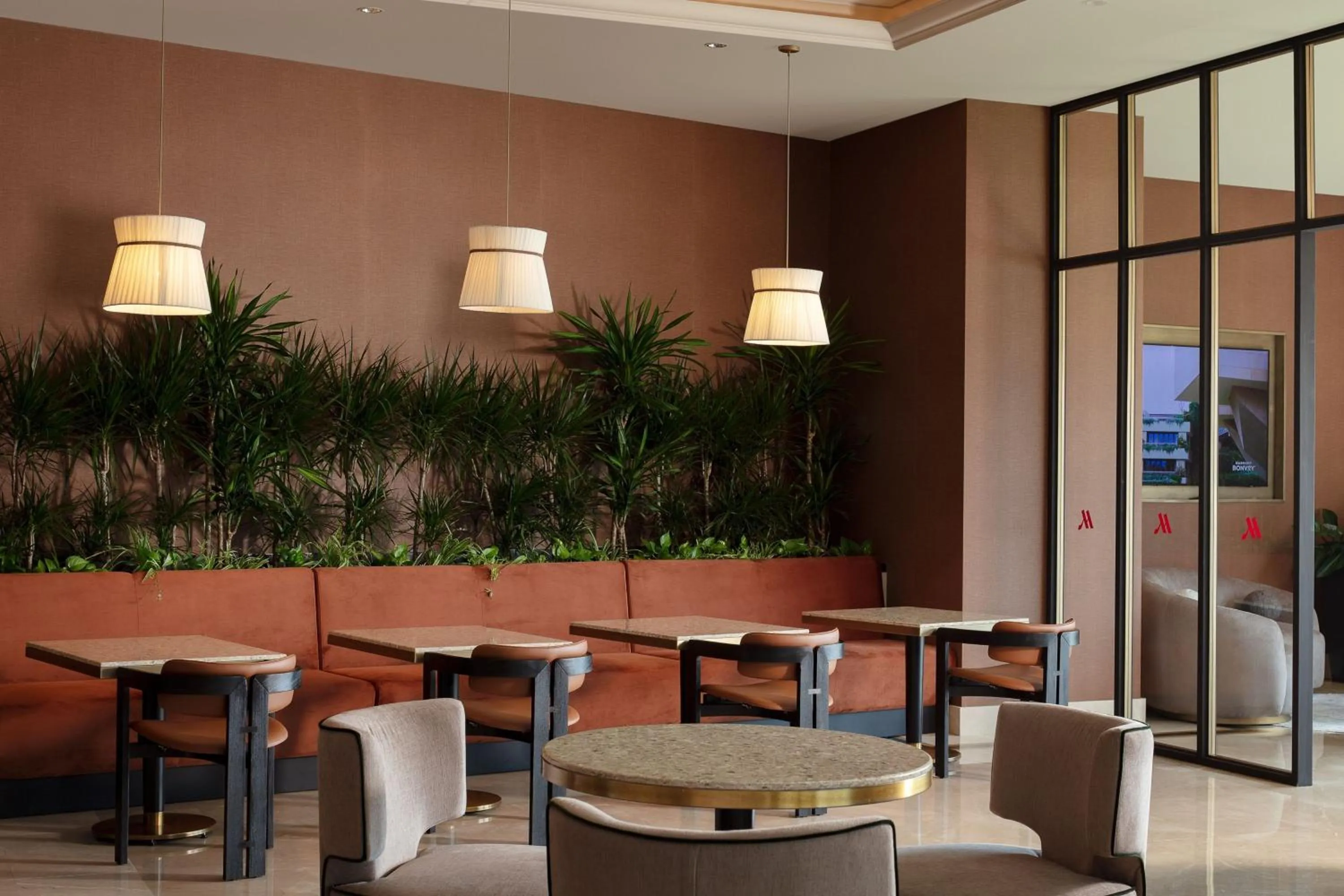 Lounge or bar in Istanbul Marriott Hotel Pendik