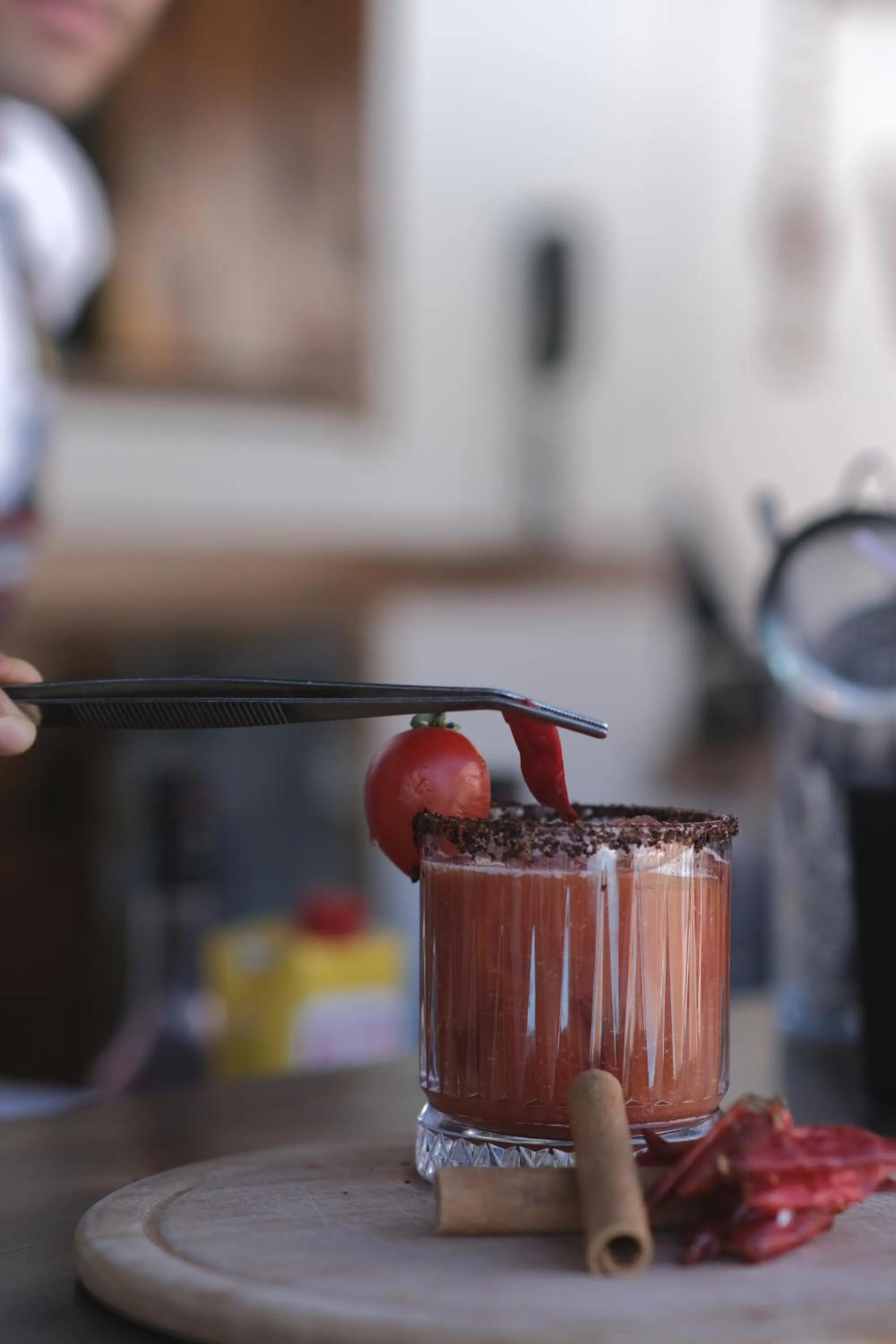 Food and drinks in Flora Hotel