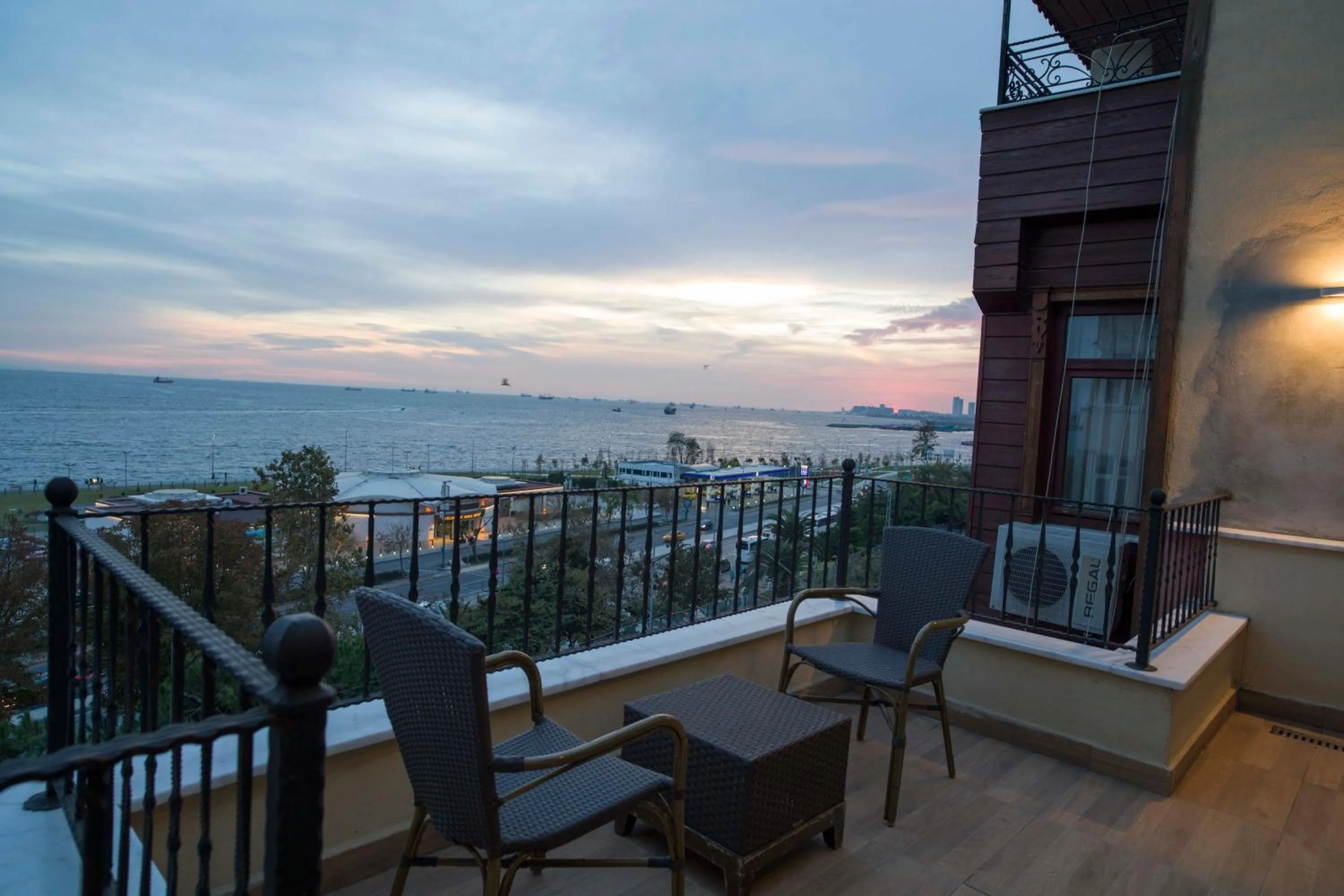 Balcony/Terrace in Bucoleon by Cheers