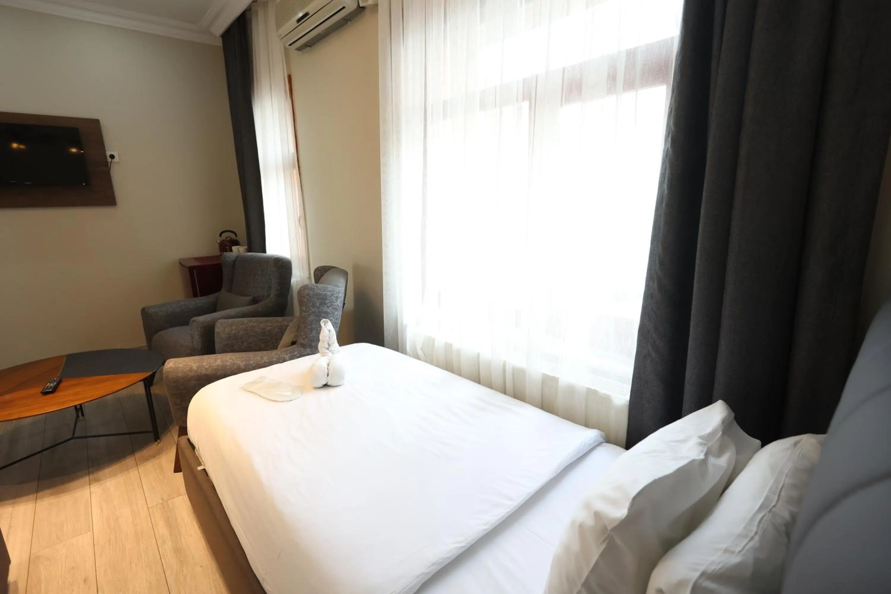 Bed in Bucoleon by Cheers