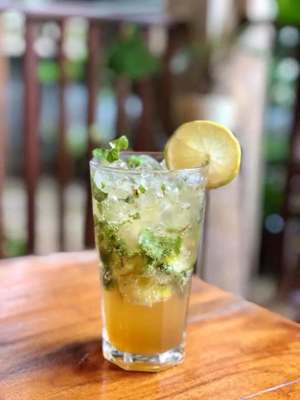 Food and drinks in Maewin Guesthouse and Resort