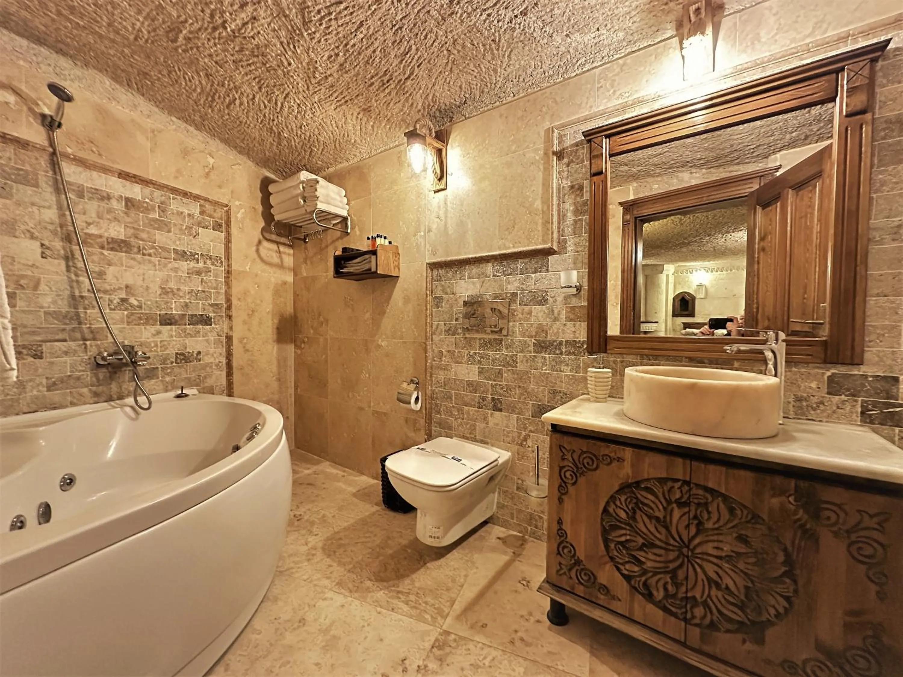 Toilet in Stone House Cave Hotel