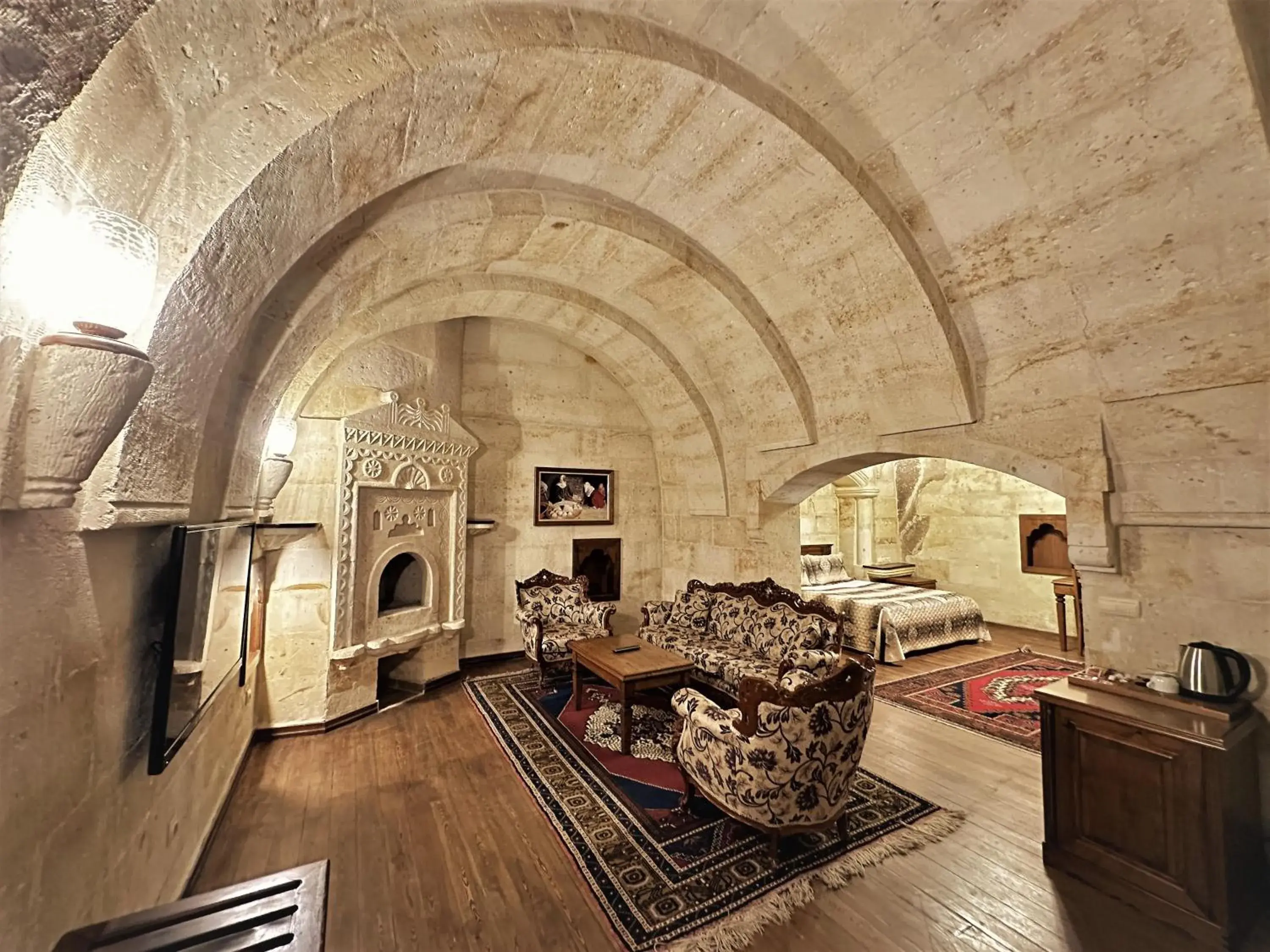 Deluxe Suite in Stone House Cave Hotel Deluxe Suite in Stone House Cave Hotel